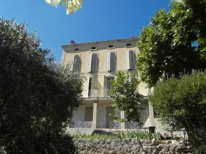 A vendre à Allauch 13190 véritable maison de maître provençale, 300 m² habitables