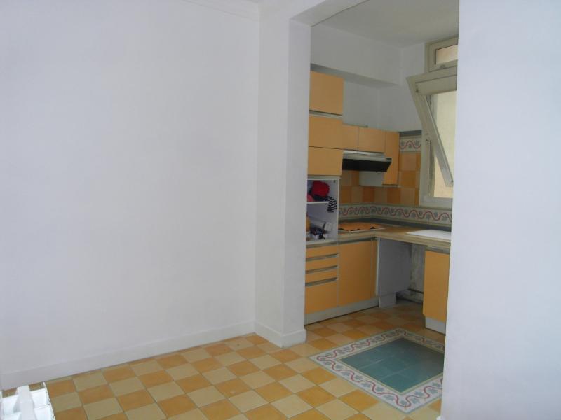 appartement T3 bourgeois marseillais de 93 m² à vendre à Marseille 13004, quartier 5 Avenues