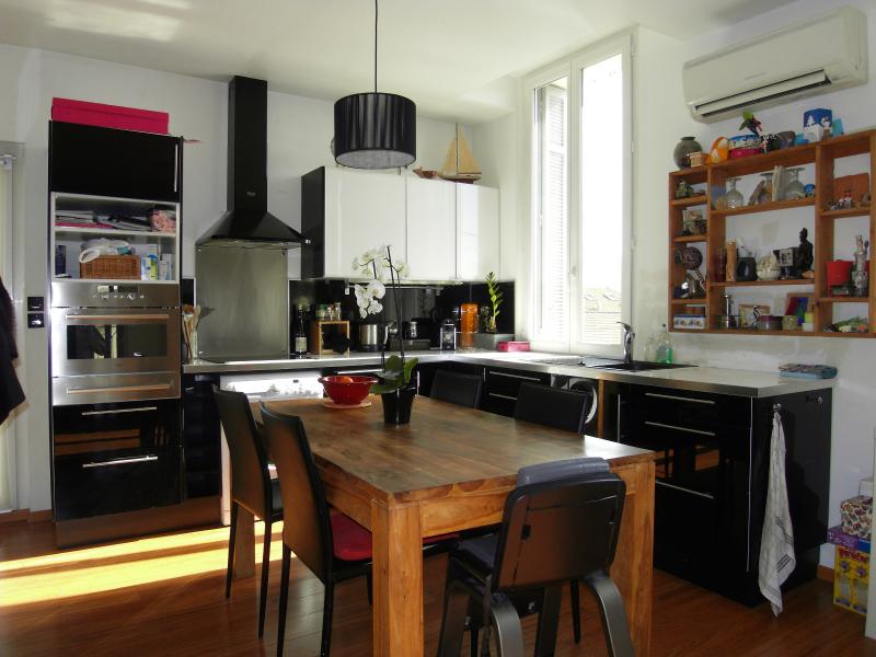 A la vente à St Barnabé Marseille 12e appartement t4 avec garage et terrasse