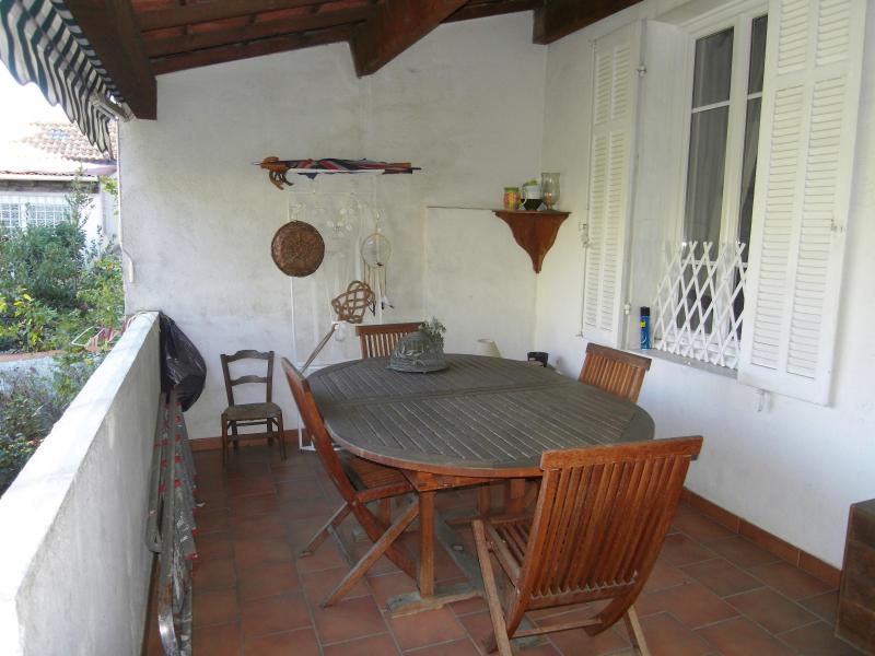 A vendre aux Chutes Lavie Marseille 4e maison de ville 3 pièces + dépendances