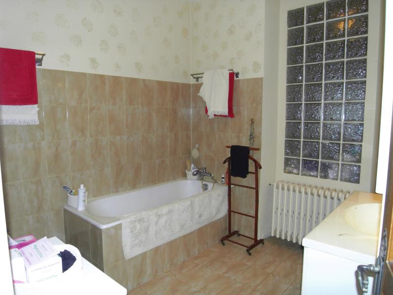 A vendre aux Chutes Lavie Marseille 4e maison de ville 3 pièces + dépendances