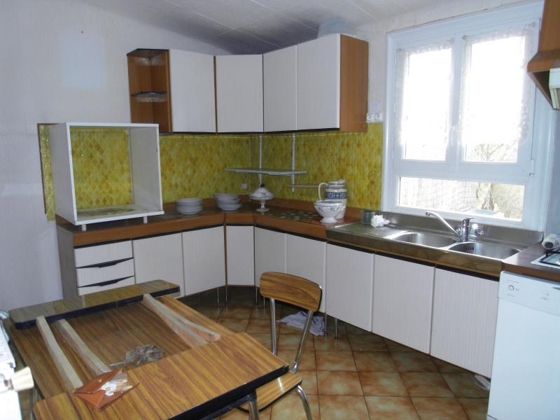 Au centre du village de Saint Barnabé Marseille 13012 maison à rénover à vendre