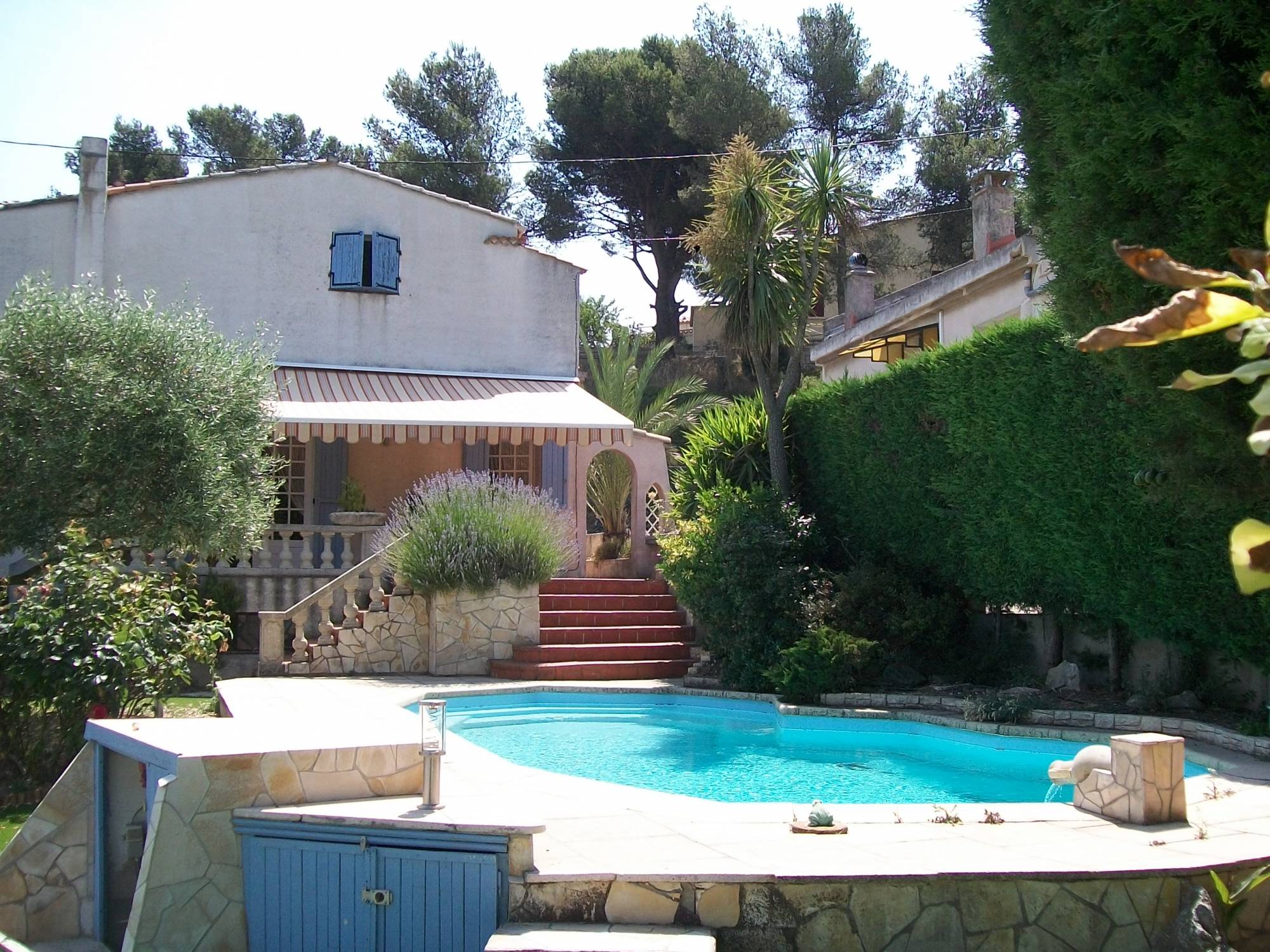 A vendre à Marseille les Olives 13013 maison 4 chambres et piscine