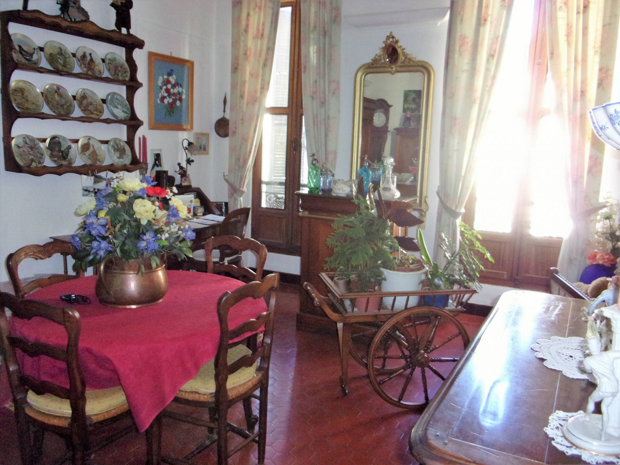 A vendre Baille/Castelane Type 2/3 de 66 m² avec possibilité de garage