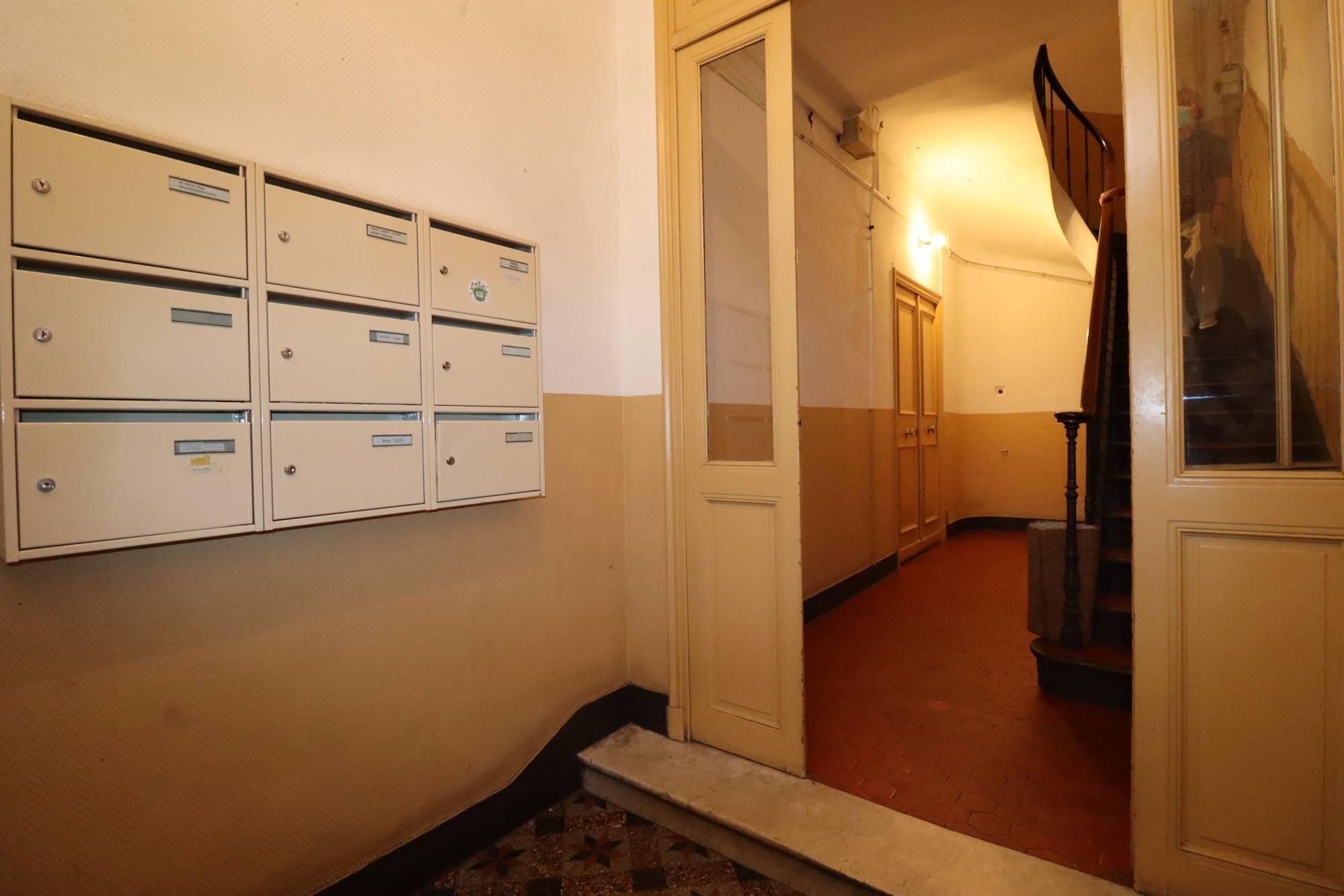 parties communes A vendre appartement 2 pièces 38 m² Place Sébastopole 13005 Marseille