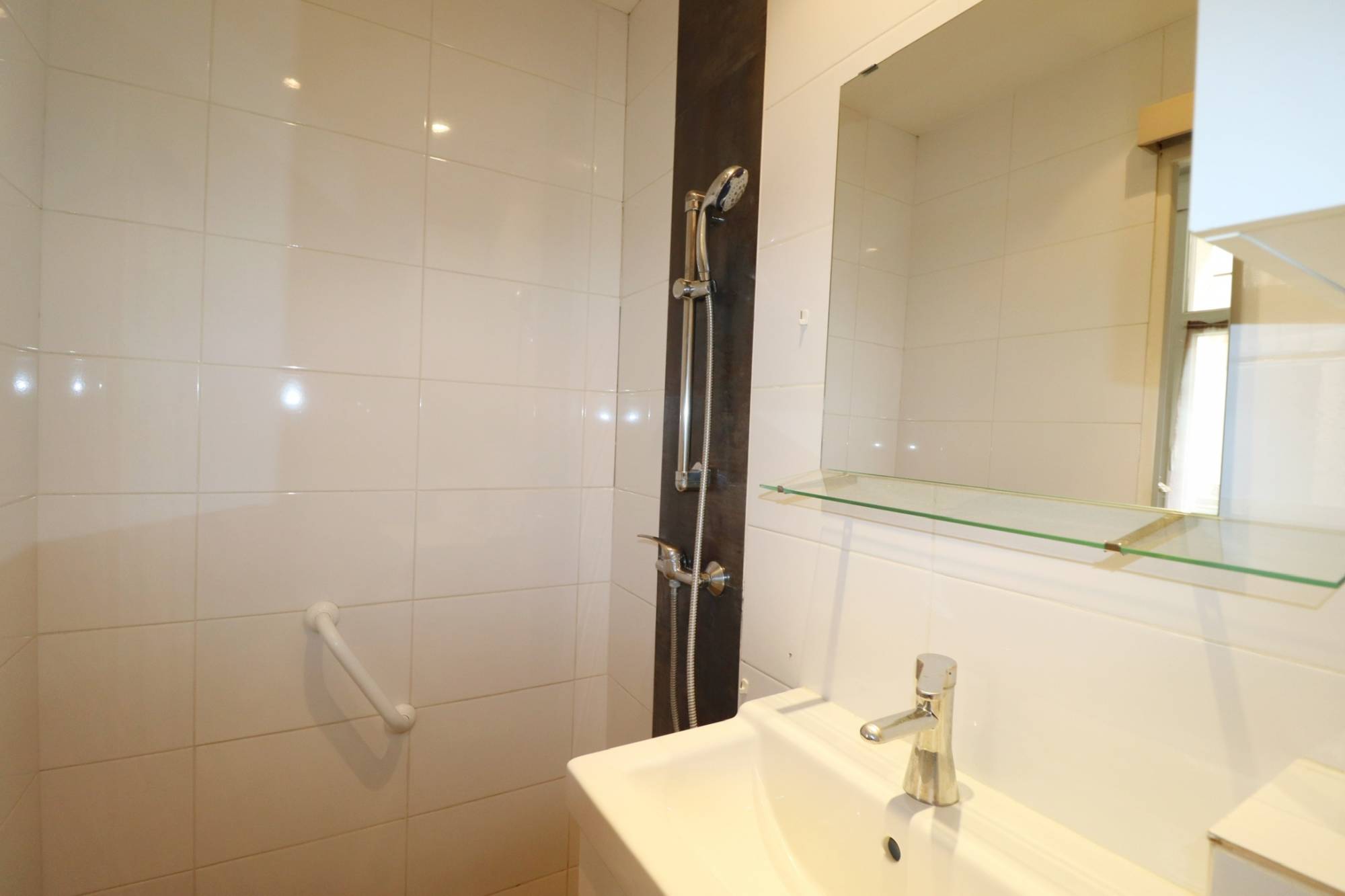 A vendre appartement 2 pièces 28 m² avec cave secteur Camas 13005 Marseille