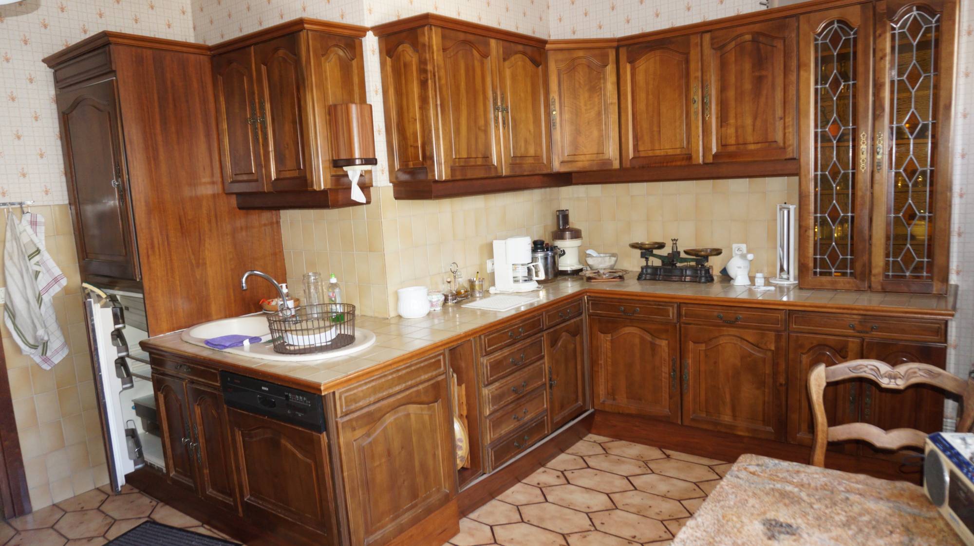 A la vente superbe T4 13012 Saint Barnabé de 125 m² avec terrasse + garage et annexes