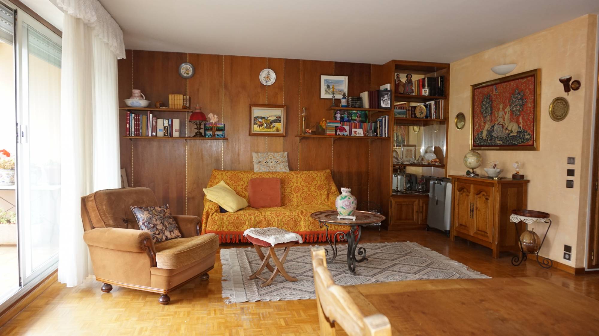 à la vente type 4 / 5 de 96 m² terrasse 11 m² dans belle résidence sécurisée et arborée