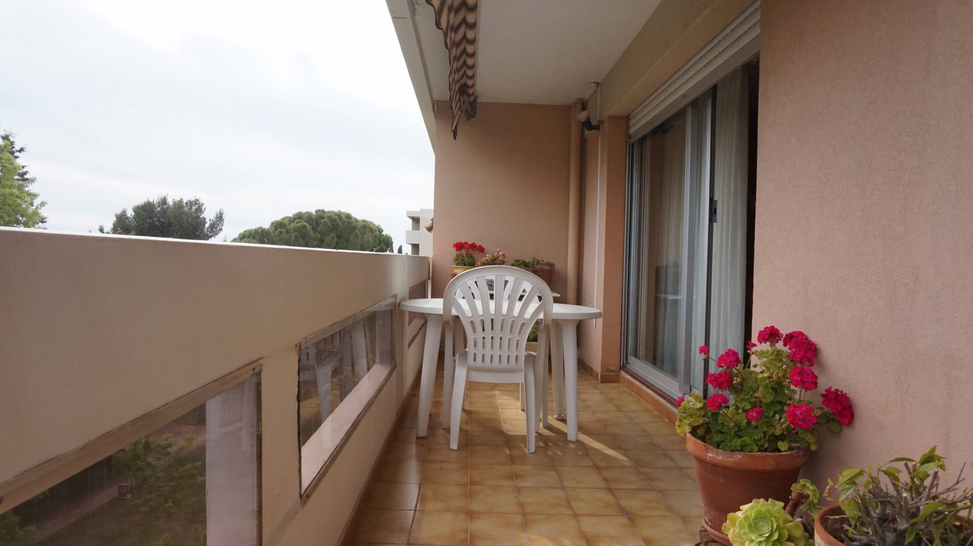 13012 Marseille appartement 3 chambres à vendre terrasse loggia  parking