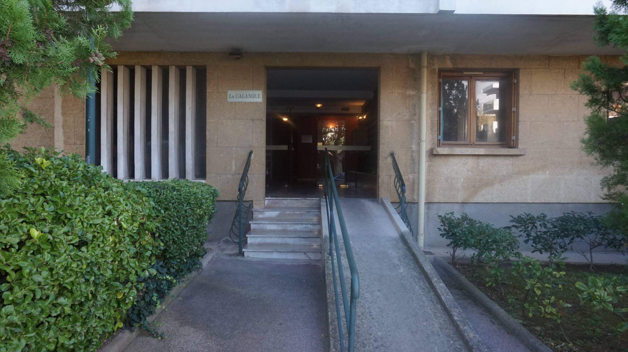 à vendre appartement 3 pièces secteur Mazargues 13009