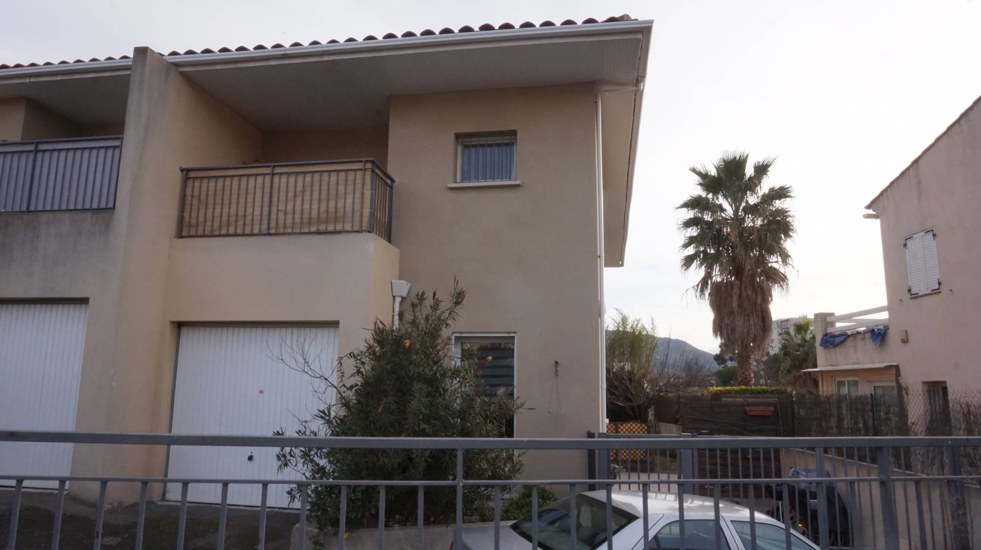 A vendre maison de ville type 4 101 m² avec garage et jardin Les caillols 13012 Marseille