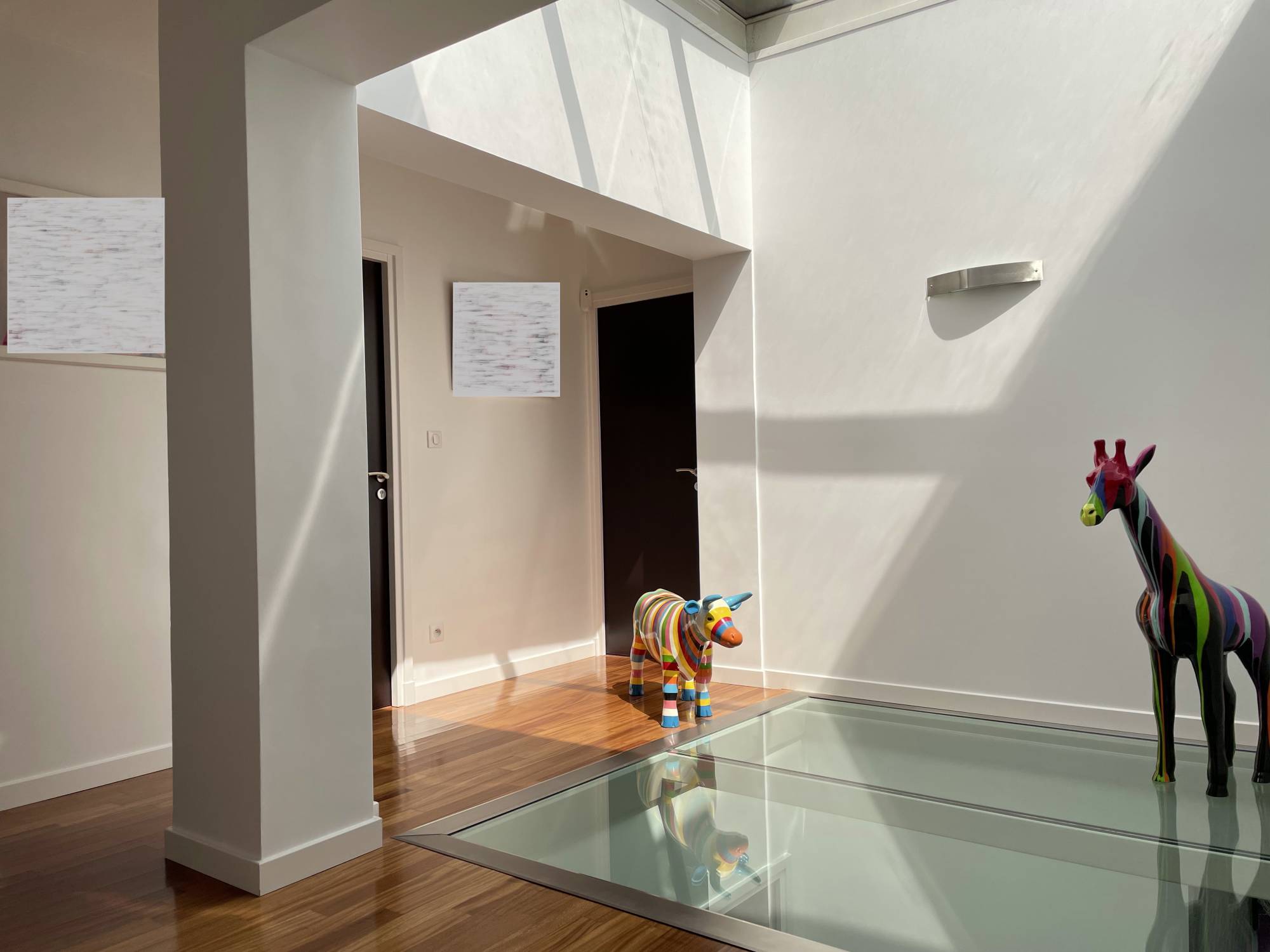 puits de lumière A vendre villa de 200 m² avec 6 pièces (4 chambres+1bureau) sur parcelle de 700 m² avec terrasses et piscine Saint Julien 13012 Marseille