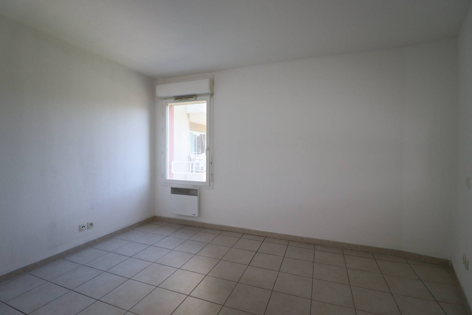 A vendre appartement 3 pièces 68 m² avec terrasse et garage double La fourragère / Saint Jean du désert 13012 Marseille