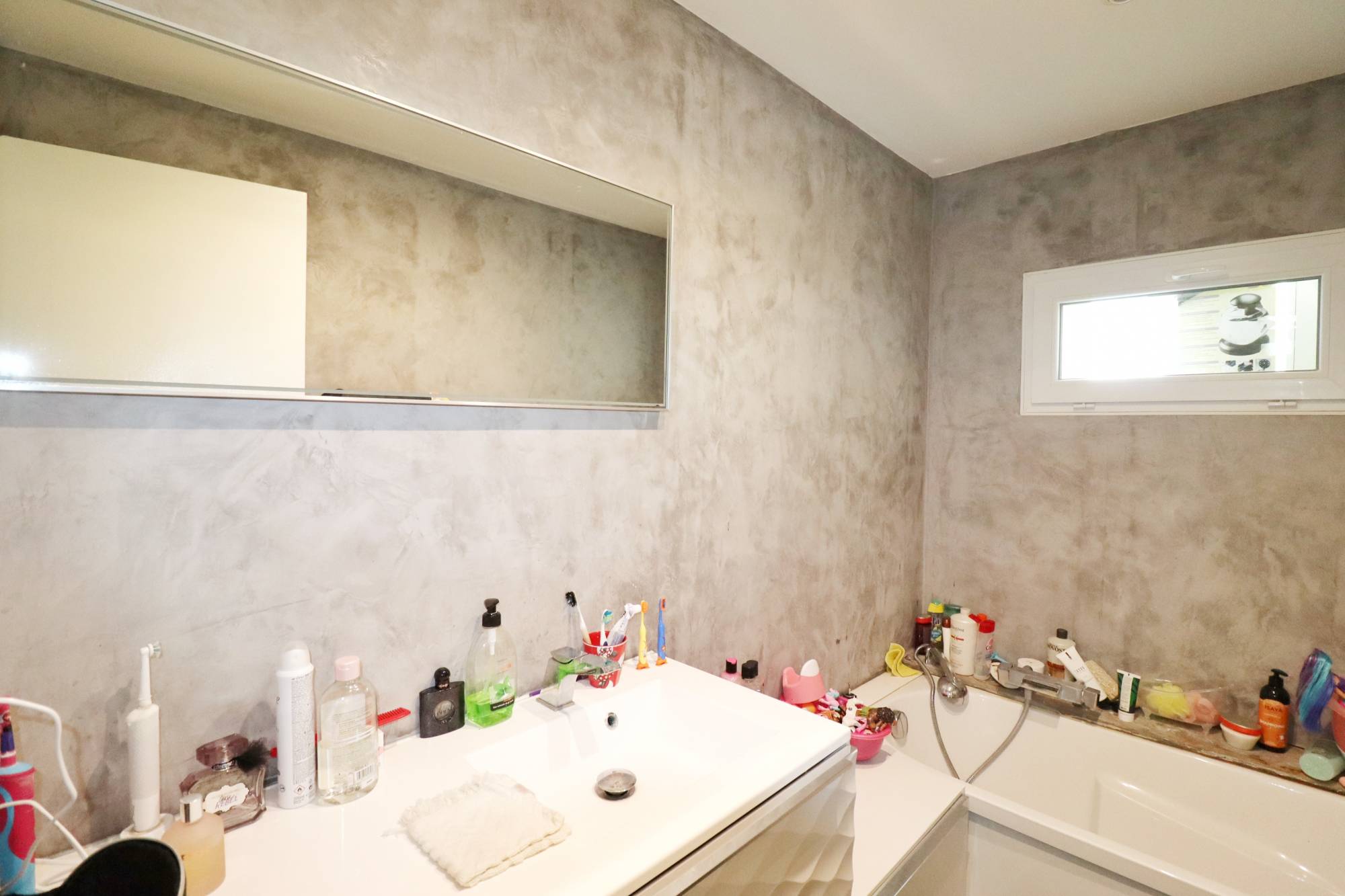 A vendre appartement 3 pièces 78 m² avec balcon et cave Saint Julien / Comtesse 13012 Marseille