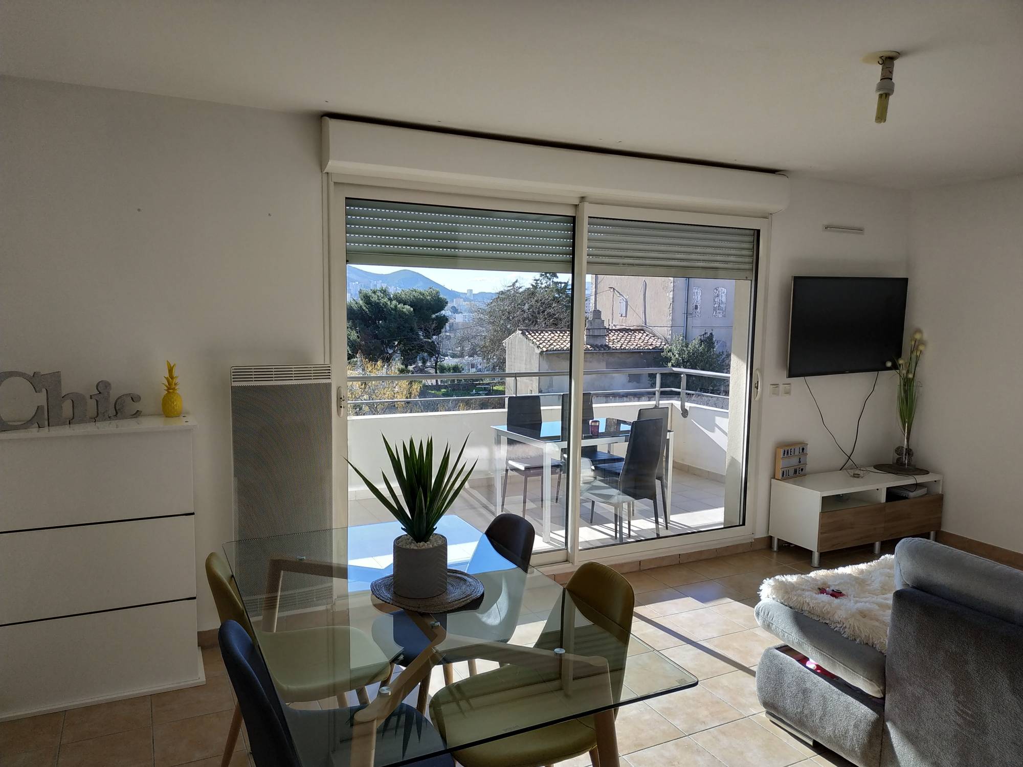 A vendre appartement 4 pièces avec terrasses et garage double en sous sol  Grognarde / La pomme 13011 Marseille