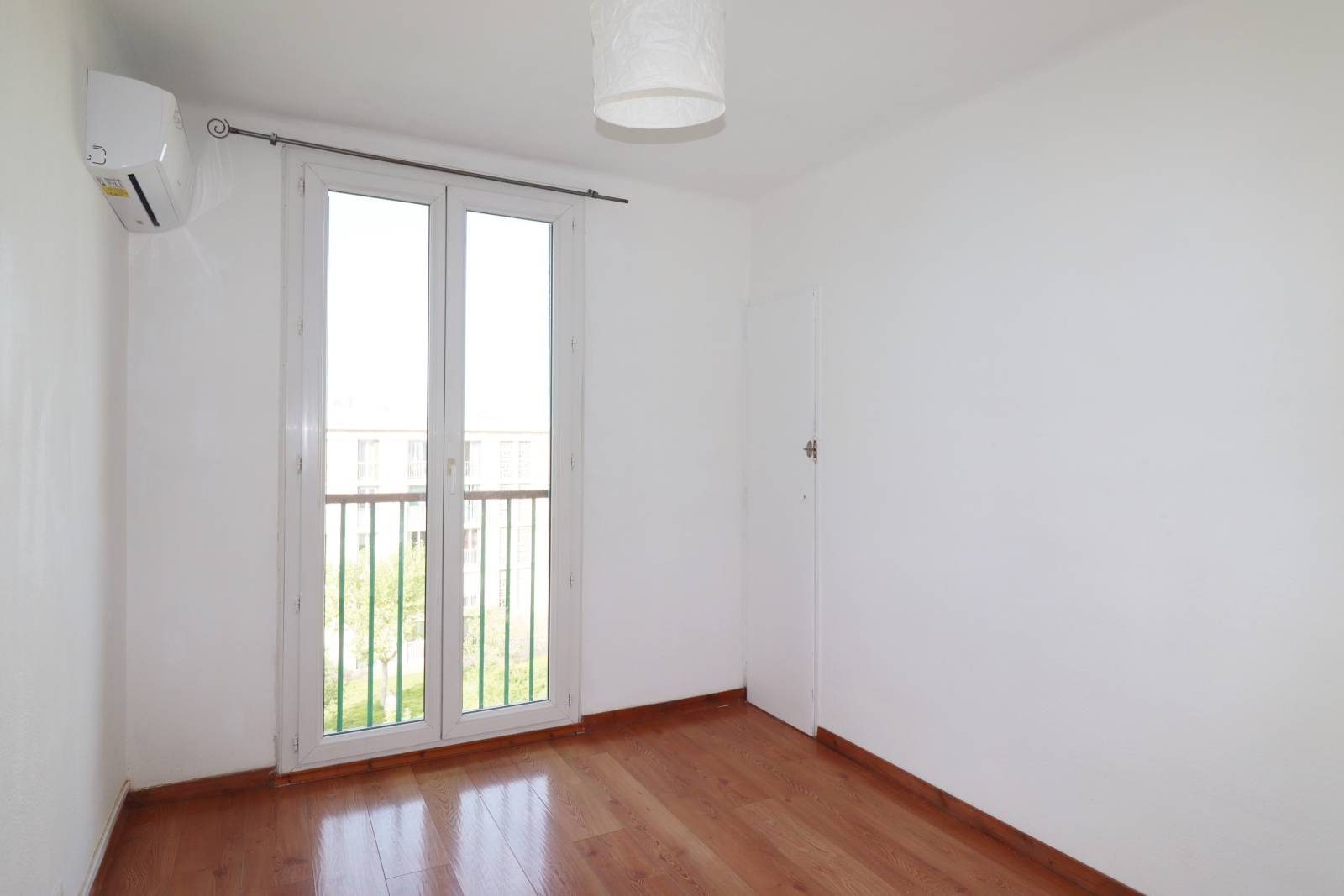 À vendre – Appartement T3 rénové – Dernier étage – Résidence Bois Le Maître – Marseille 13012