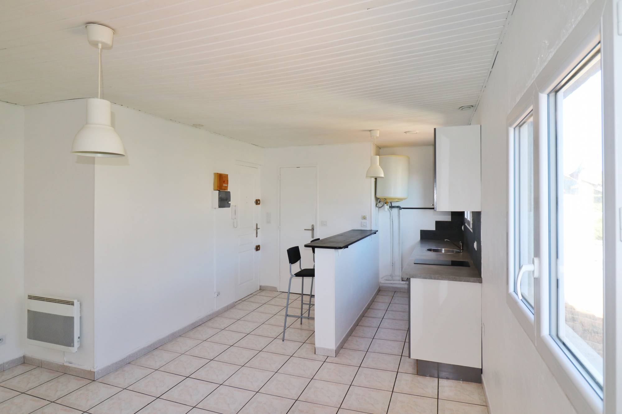 A vendre studio en plein coeur du village de Saint Barnabé 13012 Marseille