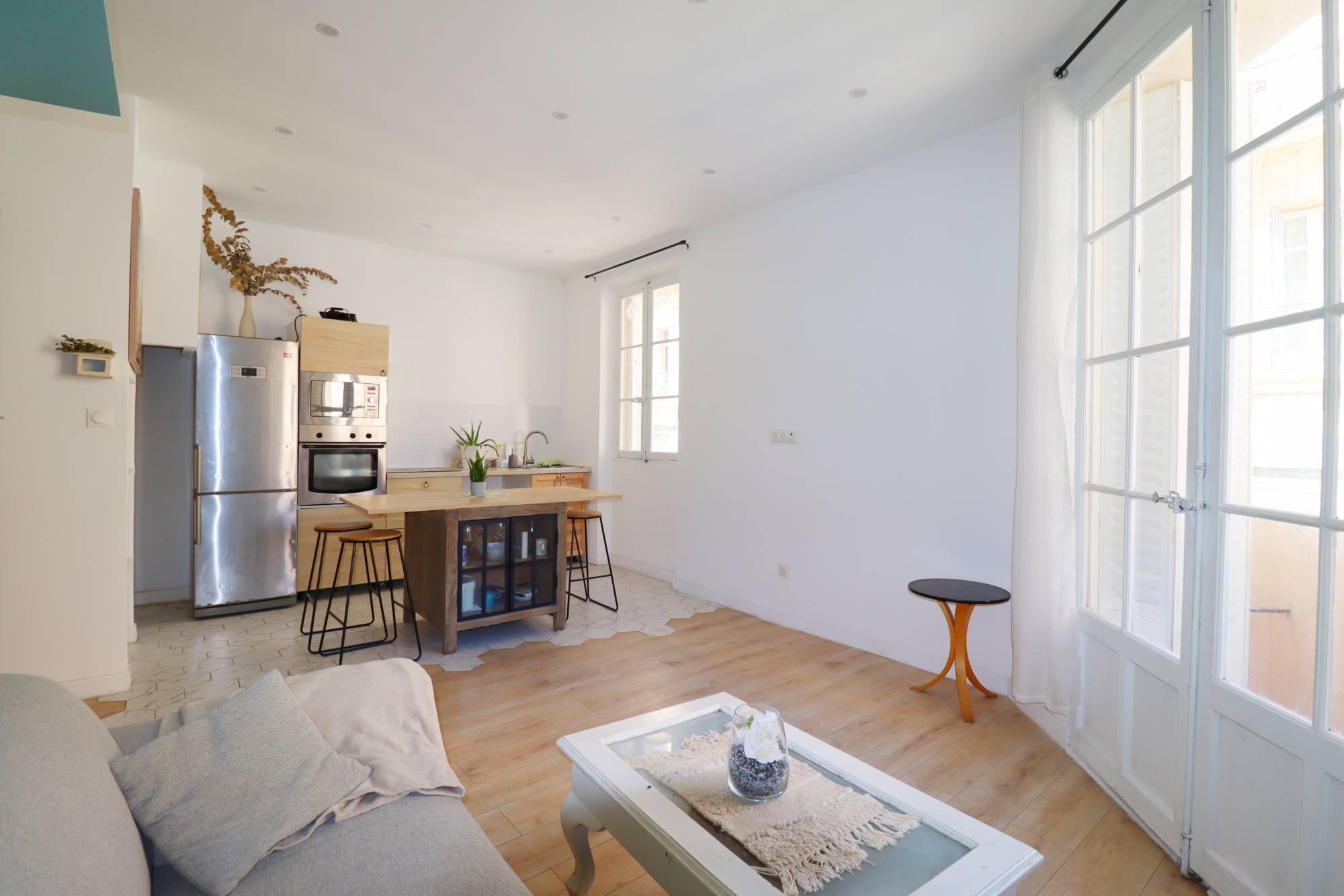 séjour A vendre appartement 3 pièces sur le secteur de Longchamps 13001 Marseille