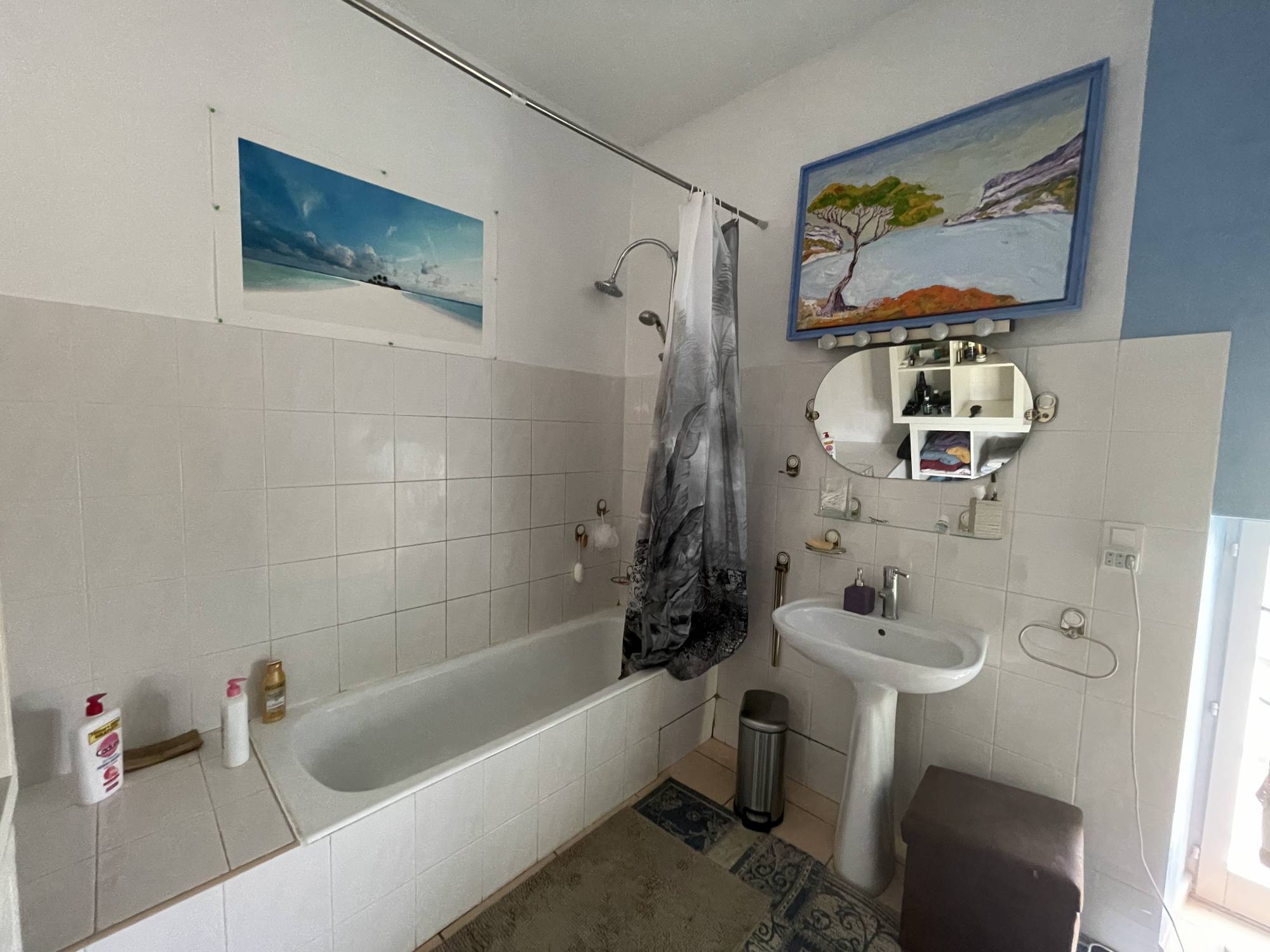 A vendre bastide en pierre d'environ 155 m² avec 4 chambres sur une parcelle de 884 m² 84820 VISAN