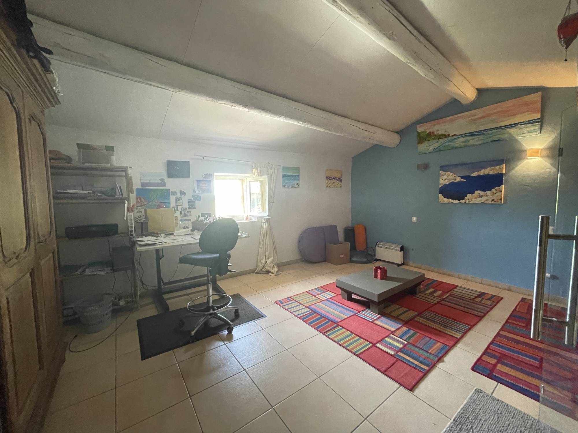 A vendre bastide en pierre d'environ 155 m² avec 4 chambres sur une parcelle de 884 m² 84820 VISAN