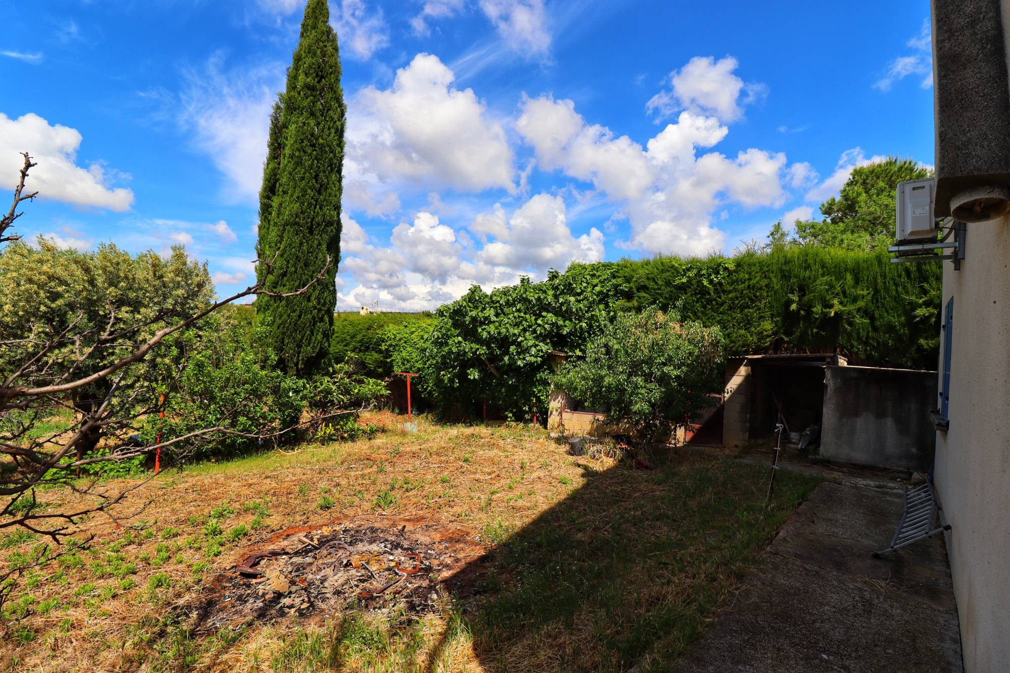 A vendre Maison à rénover sur parcelle d'environ 650 m² 13380 Plan de cuques