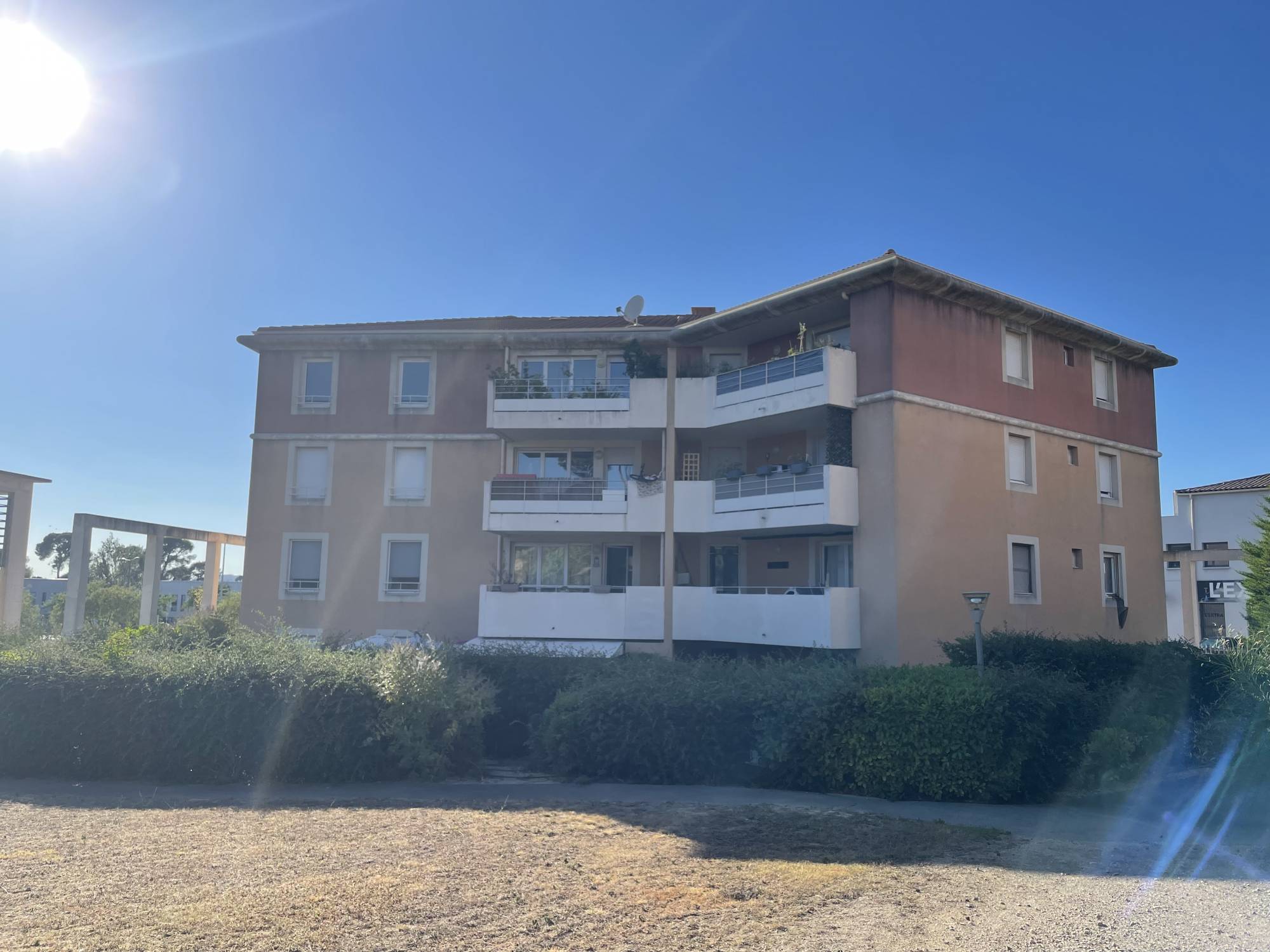 A vendre beau T3 de 68 m² avec terrasse et garage Chateau Gombert 13013 Marseille