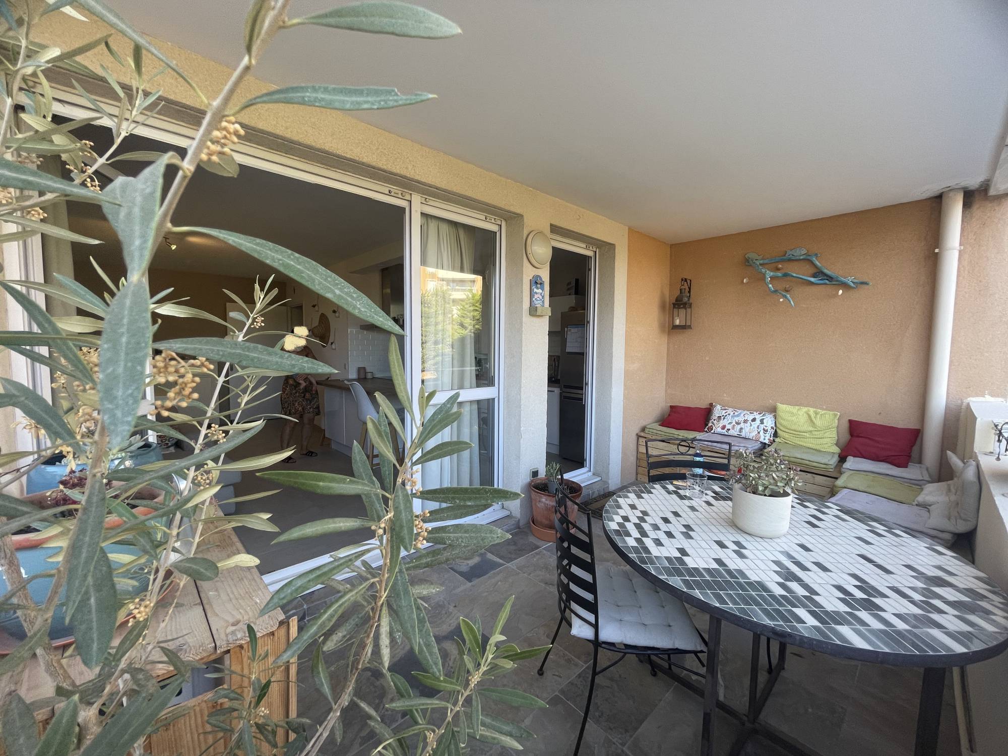 A vendre beau T3 de 68 m² avec terrasse et garage Château Gombert 13013 Marseille