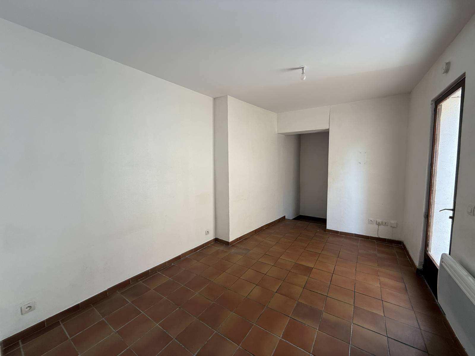 Appartement T2 à vendre à Allauch – Rénové, Calme et Lumineux 13190 Allauch