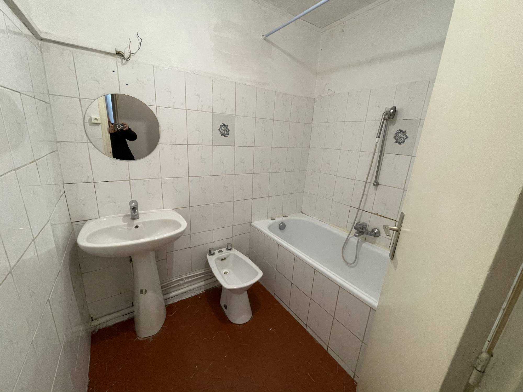 A vendre appartement 1 pièces 33 m² à rénover Chartreux 13004 Marseille