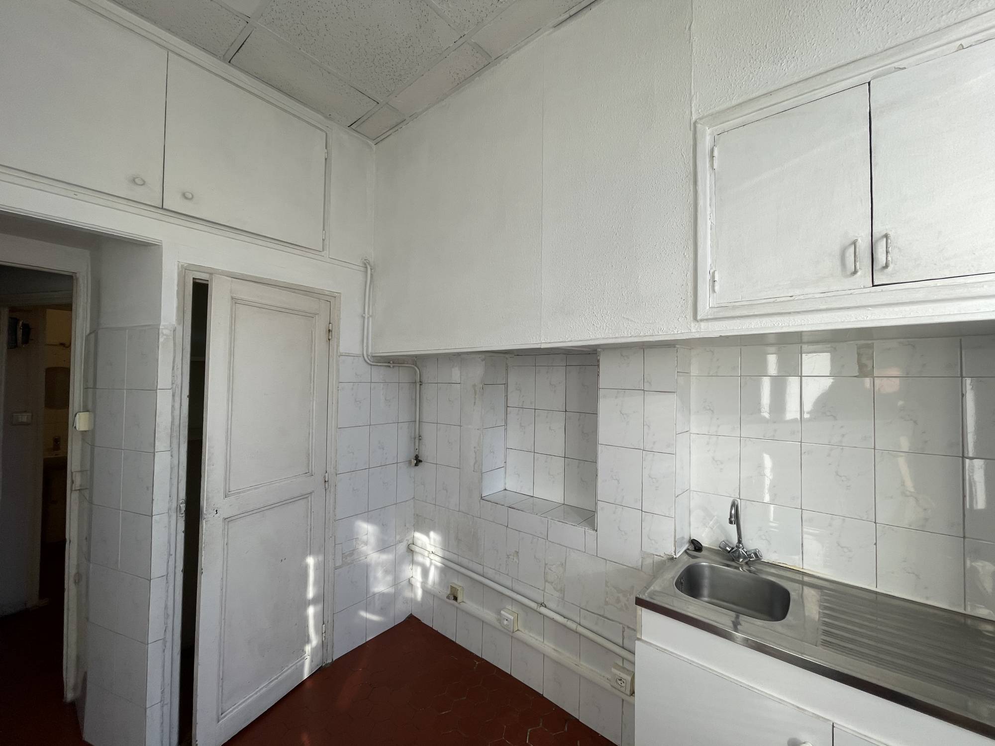 A vendre appartement 1 pièces 33 m² à rénover Chartreux 13004 Marseille