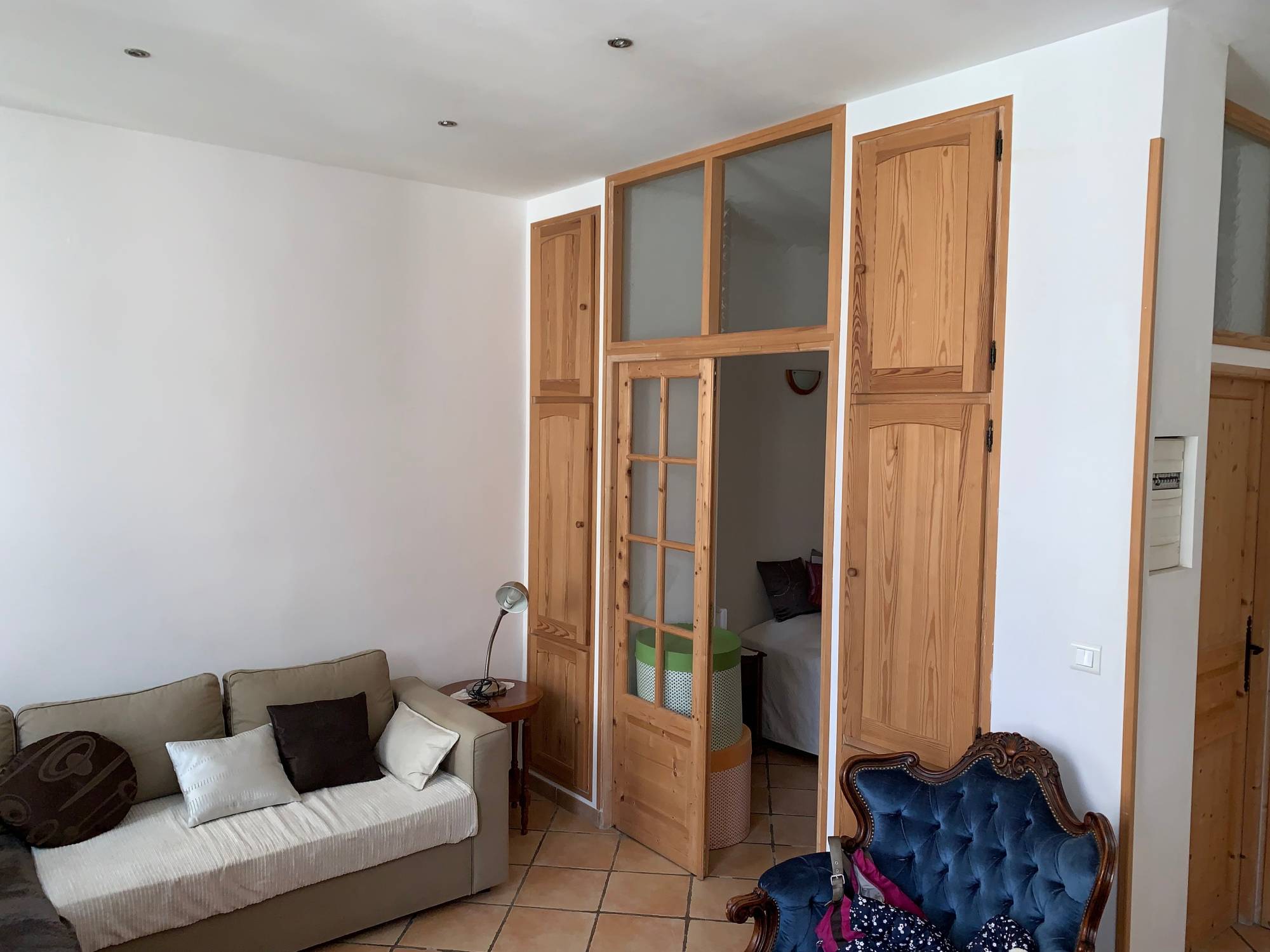 rénové avec gout appartement type 2 36 m² entièrement rénové 13005 Marseille