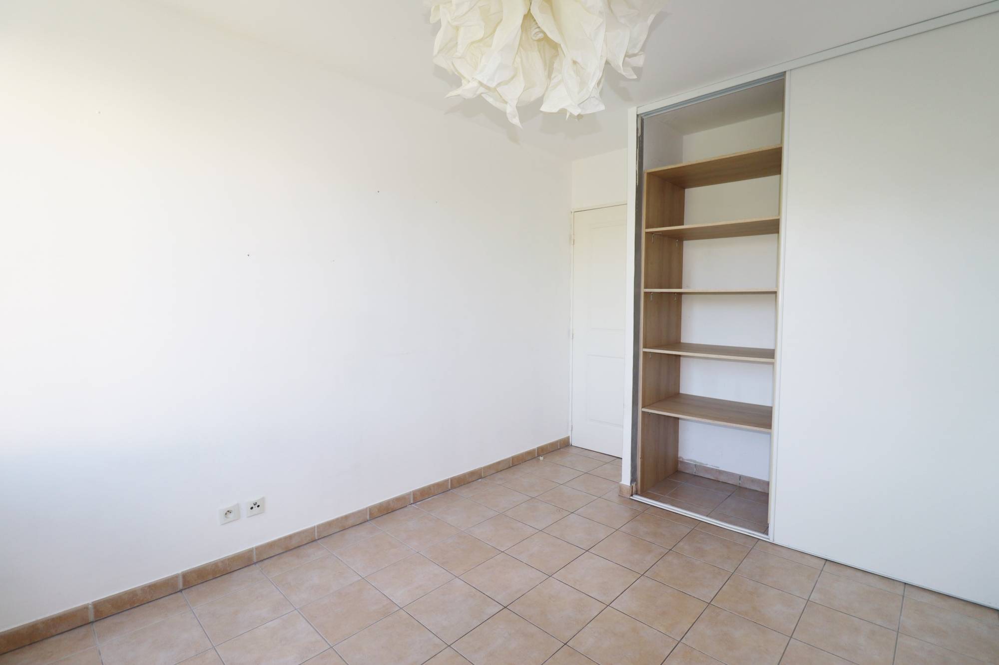 A vendre appartement 4 pièces avec terrasses et garage double en sous sol  Grognarde / La pomme 13011 Marseille