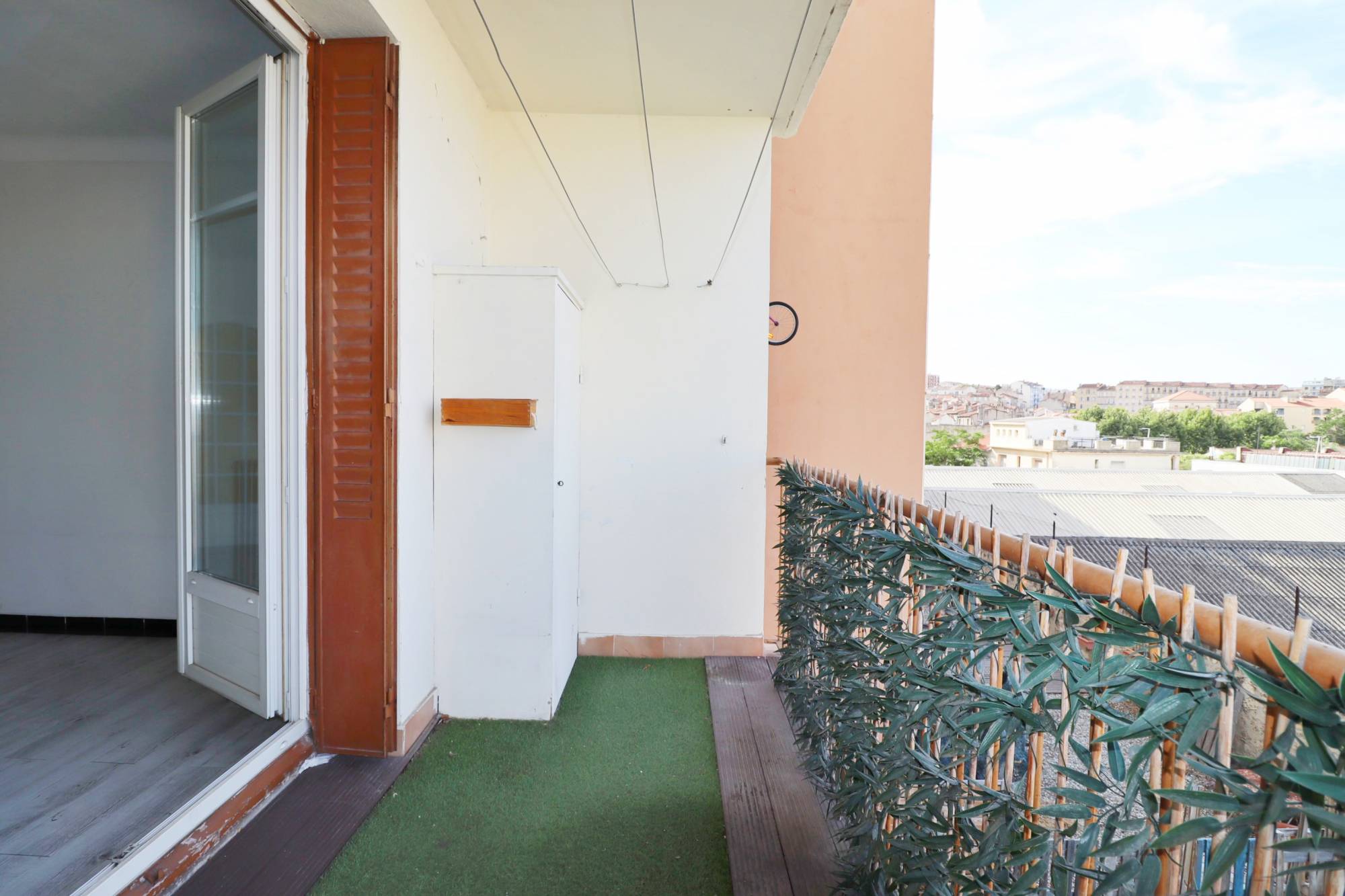 A vendre appartement 3 pièces avec balcon secteur Bon Secours 13005 Marseille