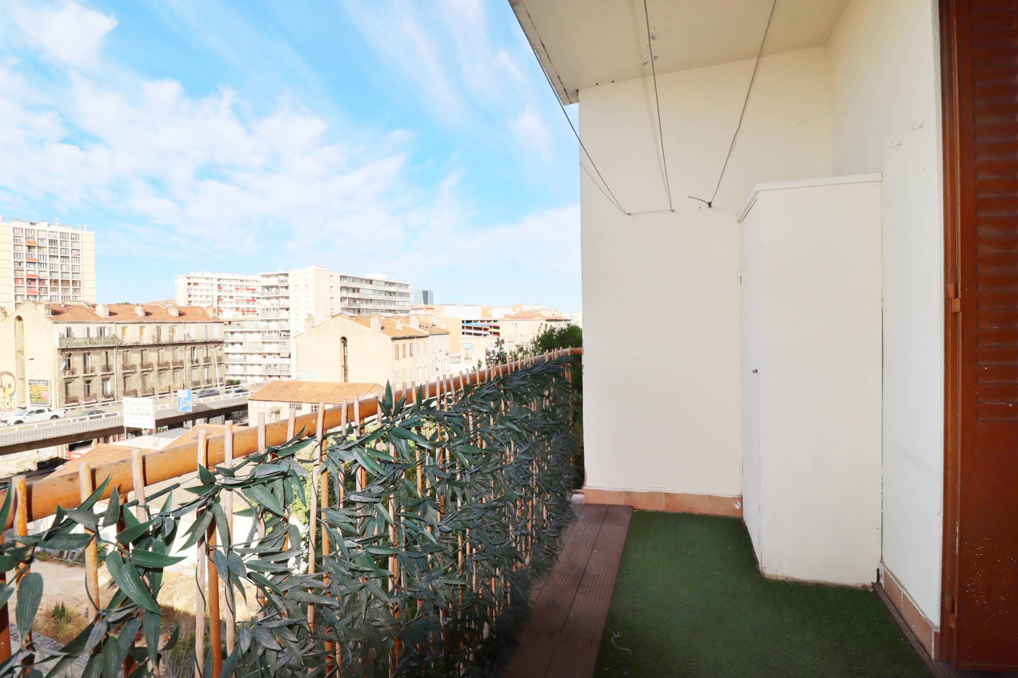 A vendre appartement 3 pièces avec balcon secteur Bon Secours 13005 Marseille