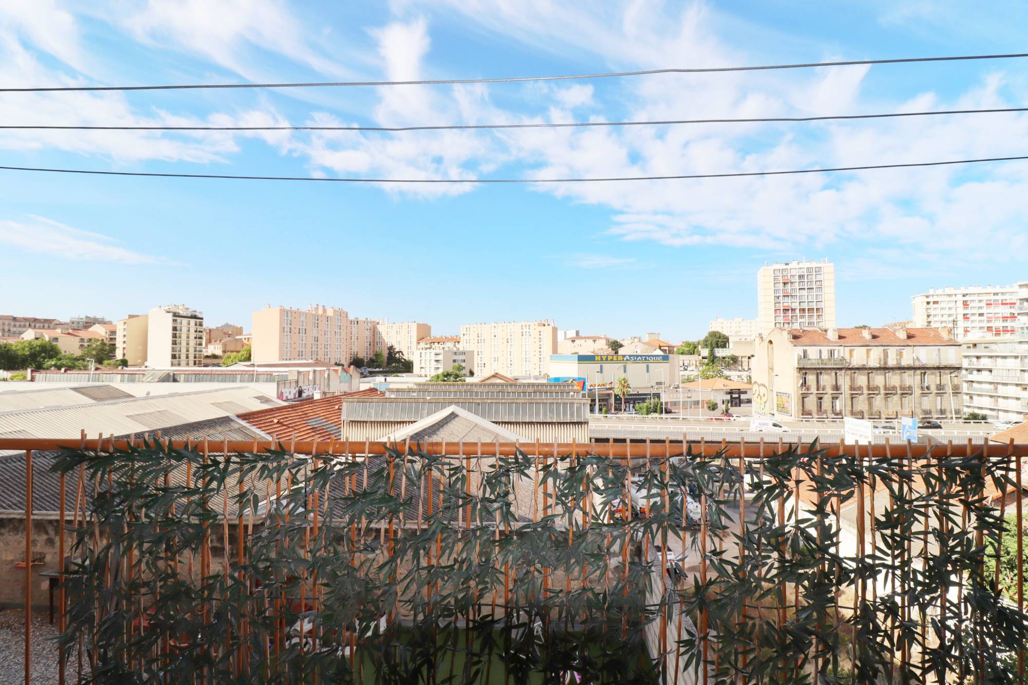 A vendre appartement 3 pièces avec balcon secteur Bon Secours 13005 Marseille