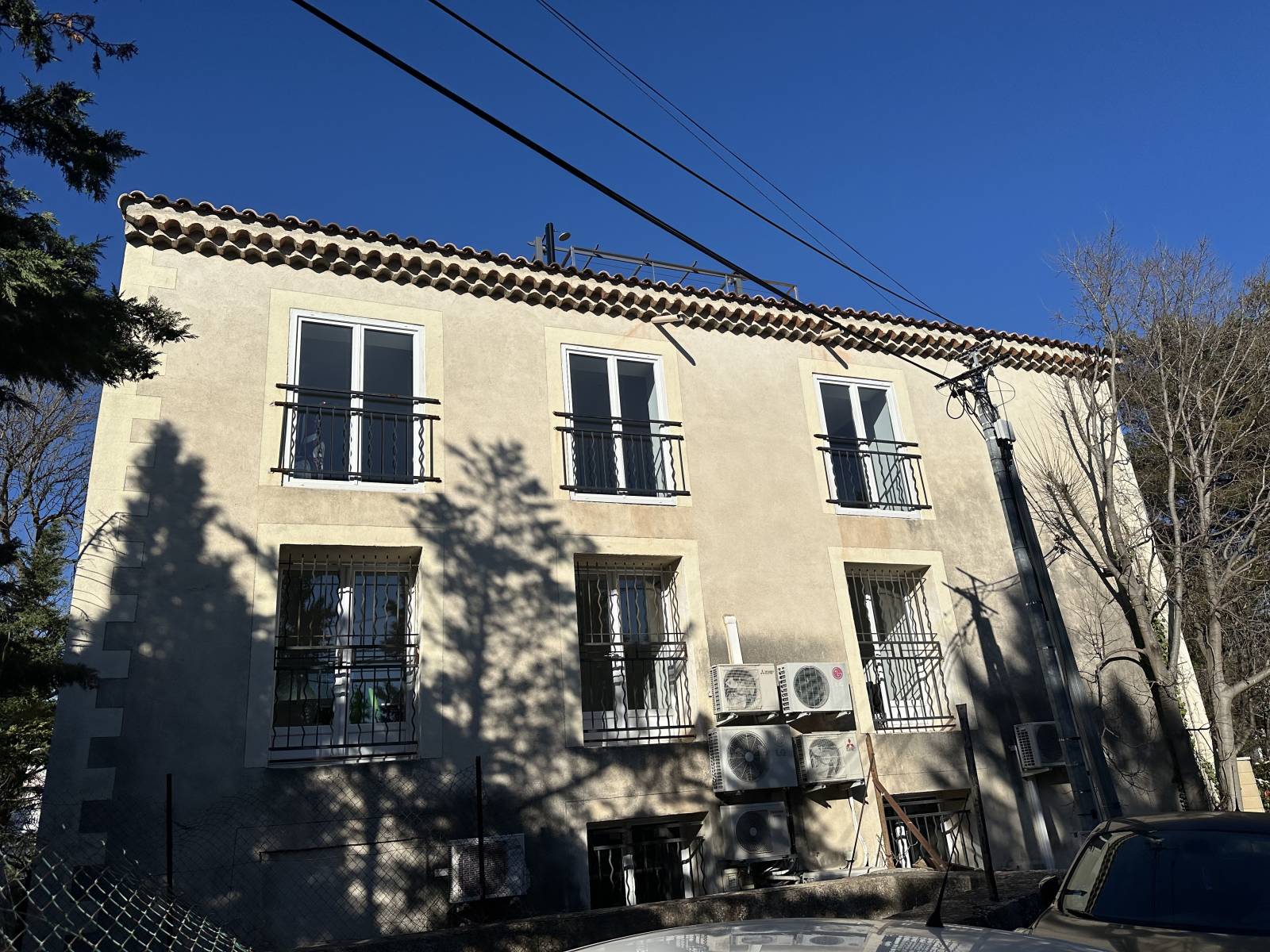 Rare à la vente, un loft entièrement rénové sur le secteur de la Valentine 13011 Marseille
