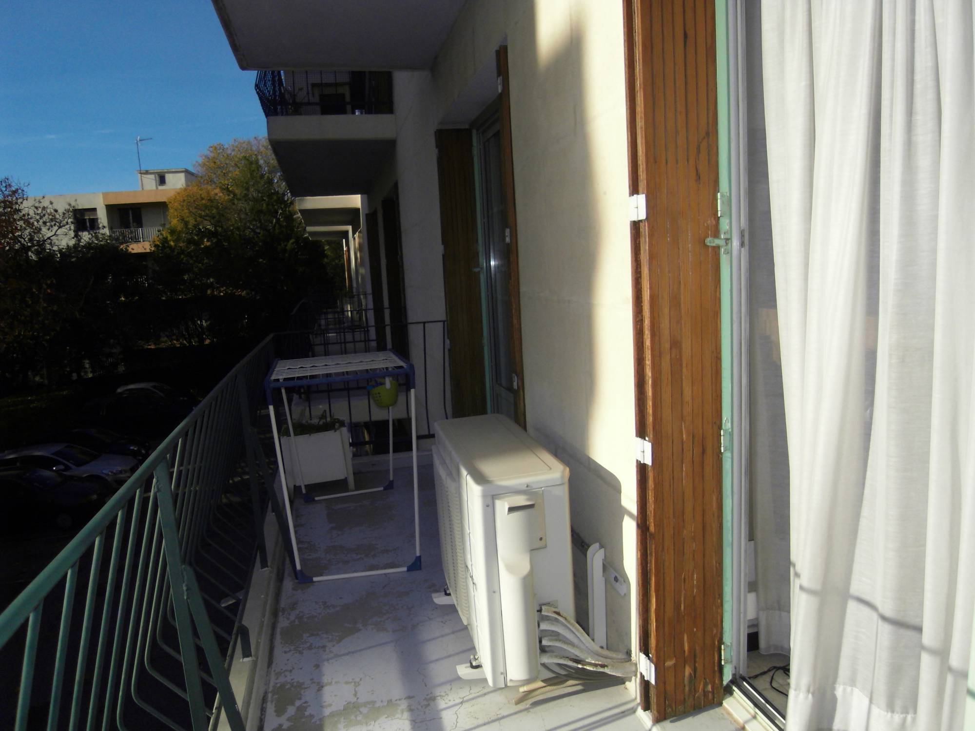 A vendre 13012 Marseille 3 pièces de 59 m² avec balcon village saint Barnabé