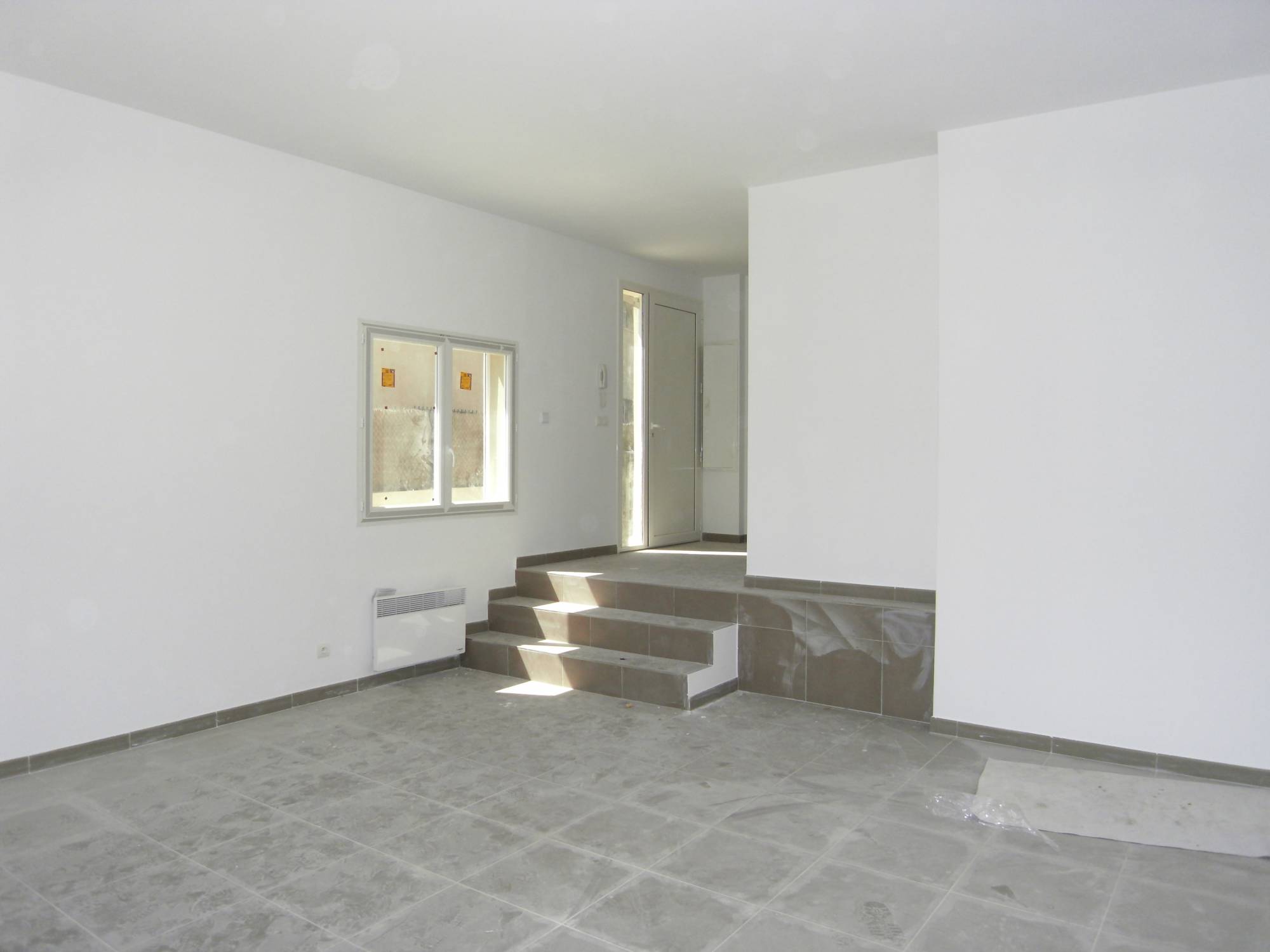 à vendre maison de ville les caillols 13012 Marseille avec garage et petit jardin