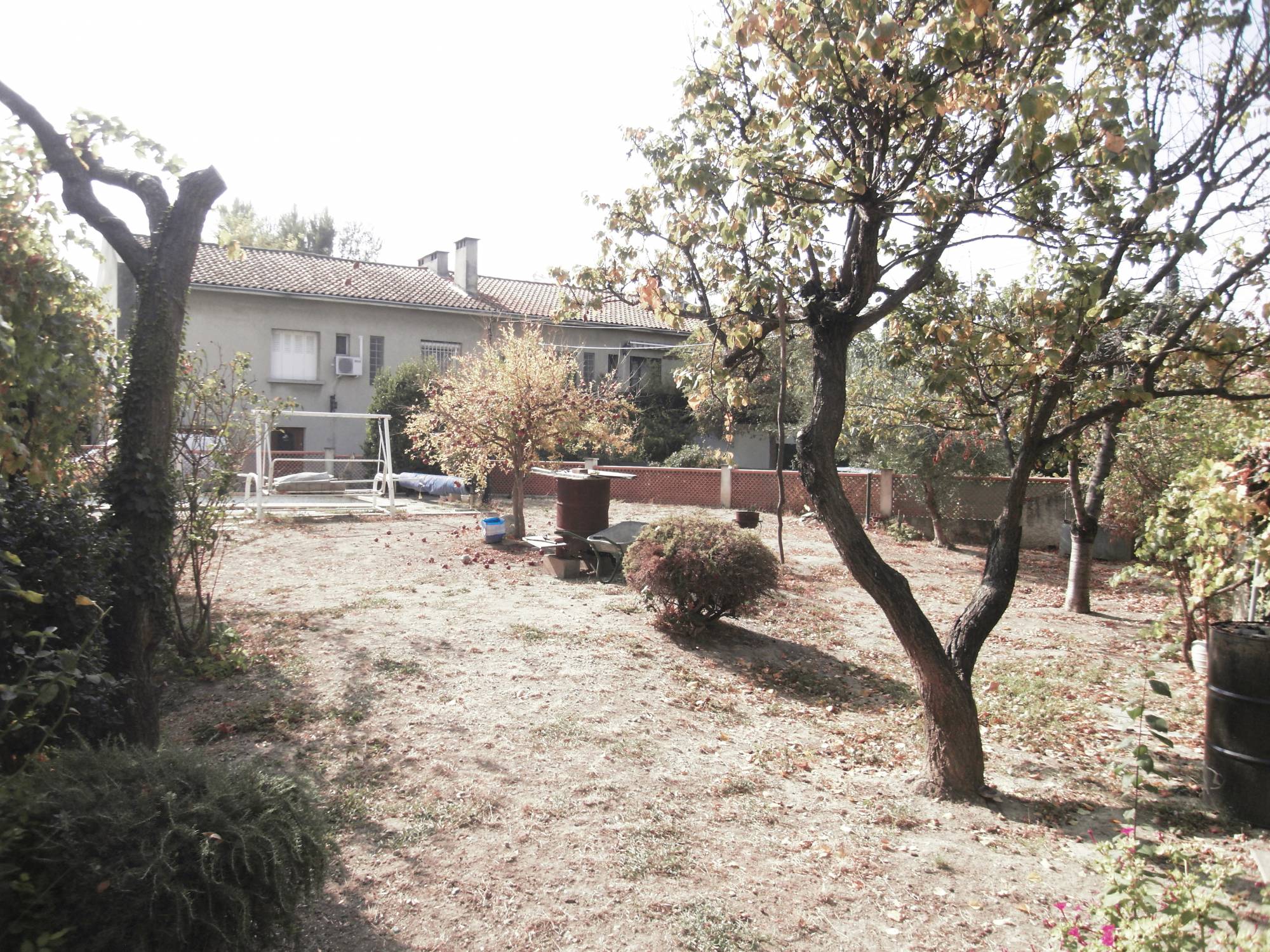 A vendre Secteur résidentiel de la Rose T3 situé en rez de chaussée d'une villa avec piscine et jardin privatif