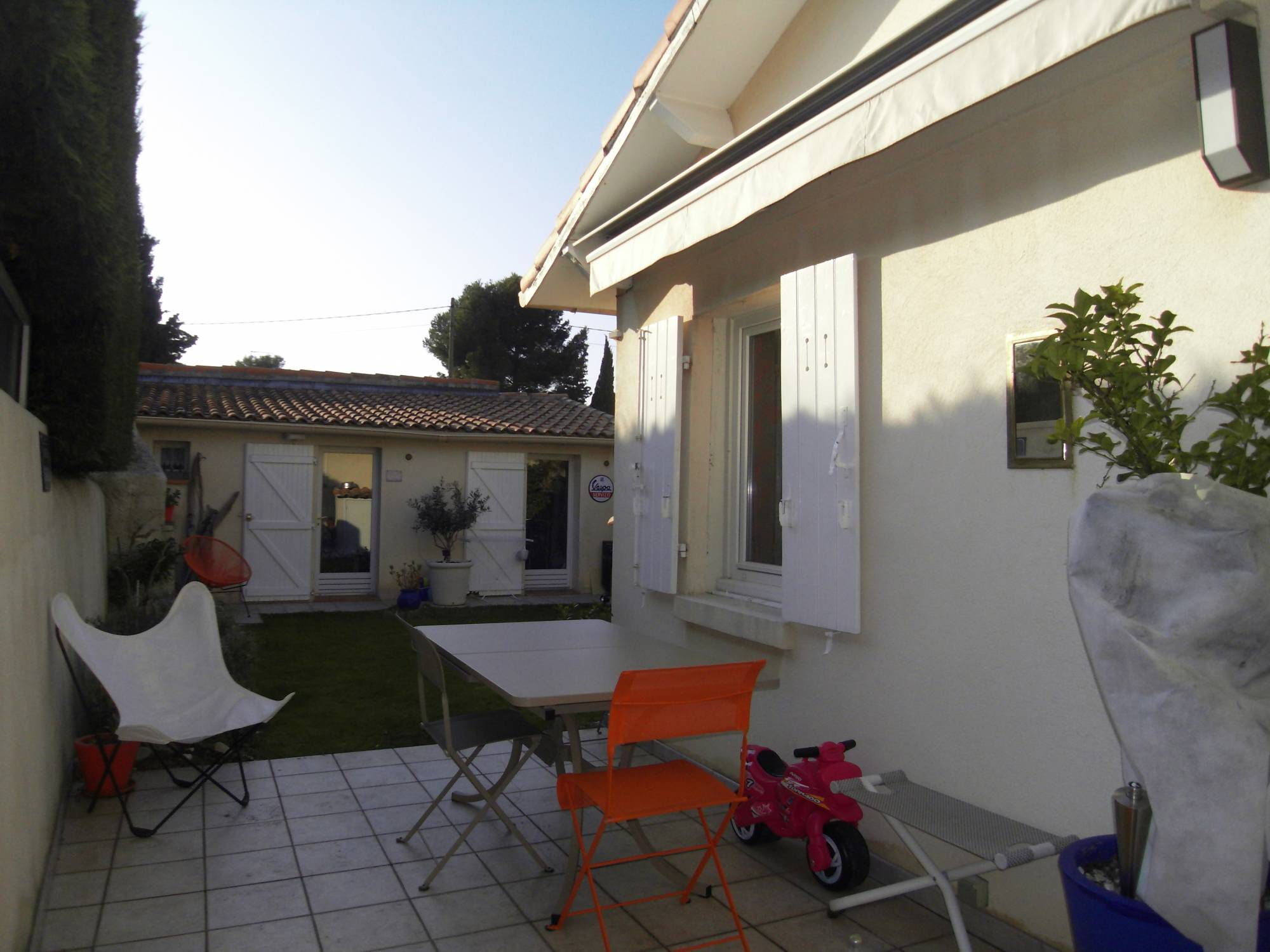 Rare à la vente Saint Barnabé Maison de ville T3 + bureau et dépendance