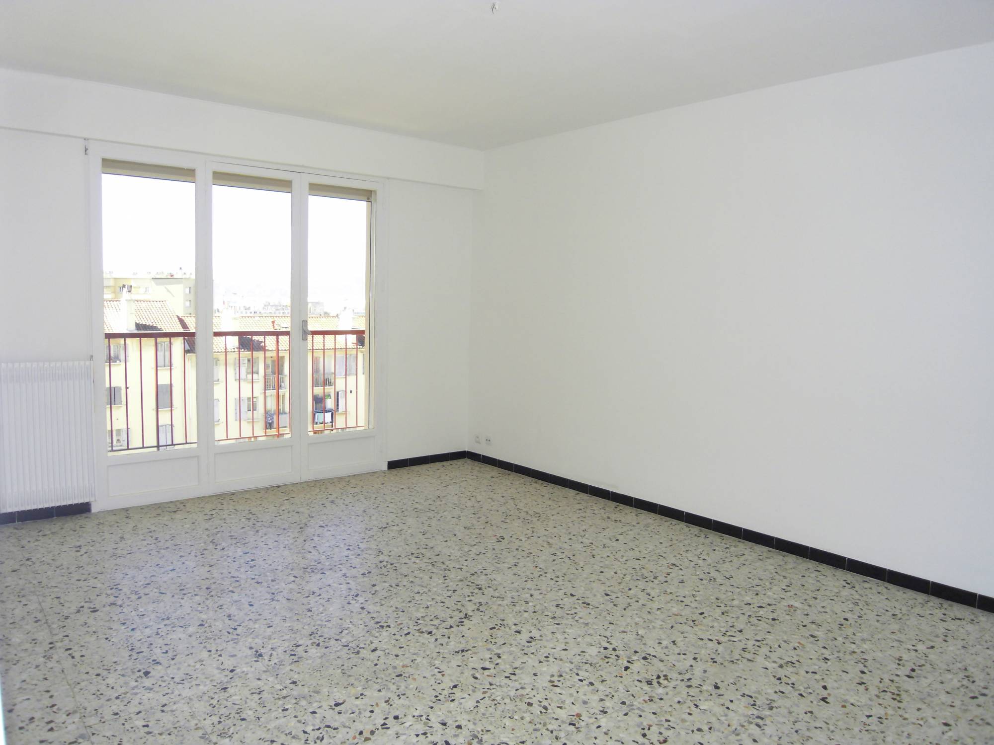 séjour - t4 vendu occupé