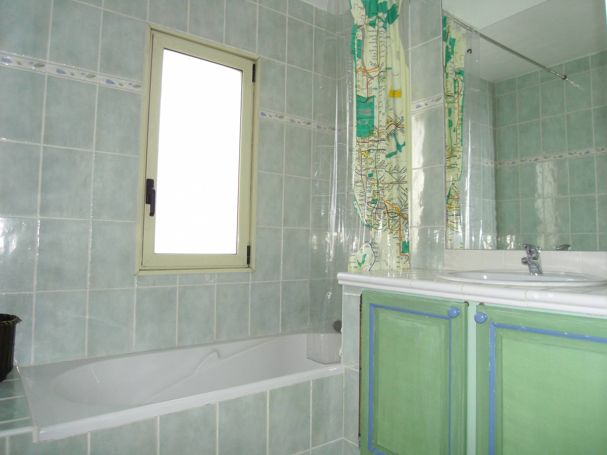 à vendre villa 120 m² + 40 m² habitables avec jardin garage terrasse au calme Saint Julien 13012 Marseille