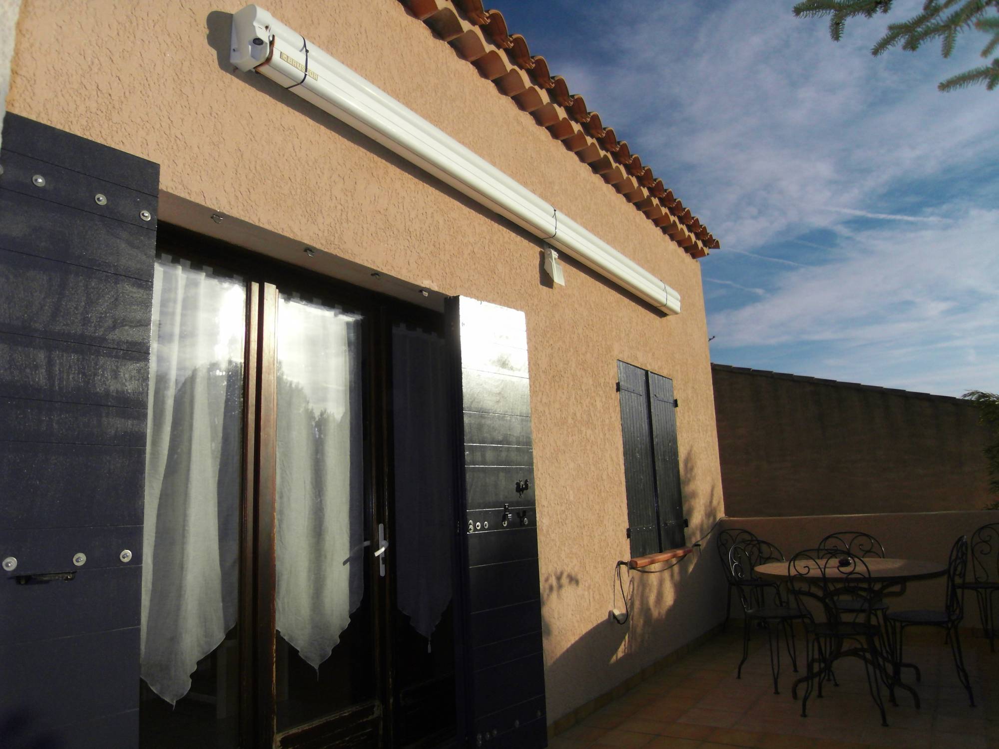 Villa T6 de plain-pied avec un jardin spacieux une excellente option pour les familles cherchant confort et accessibilité dans leur domicile Marseille 13013 Les Olives