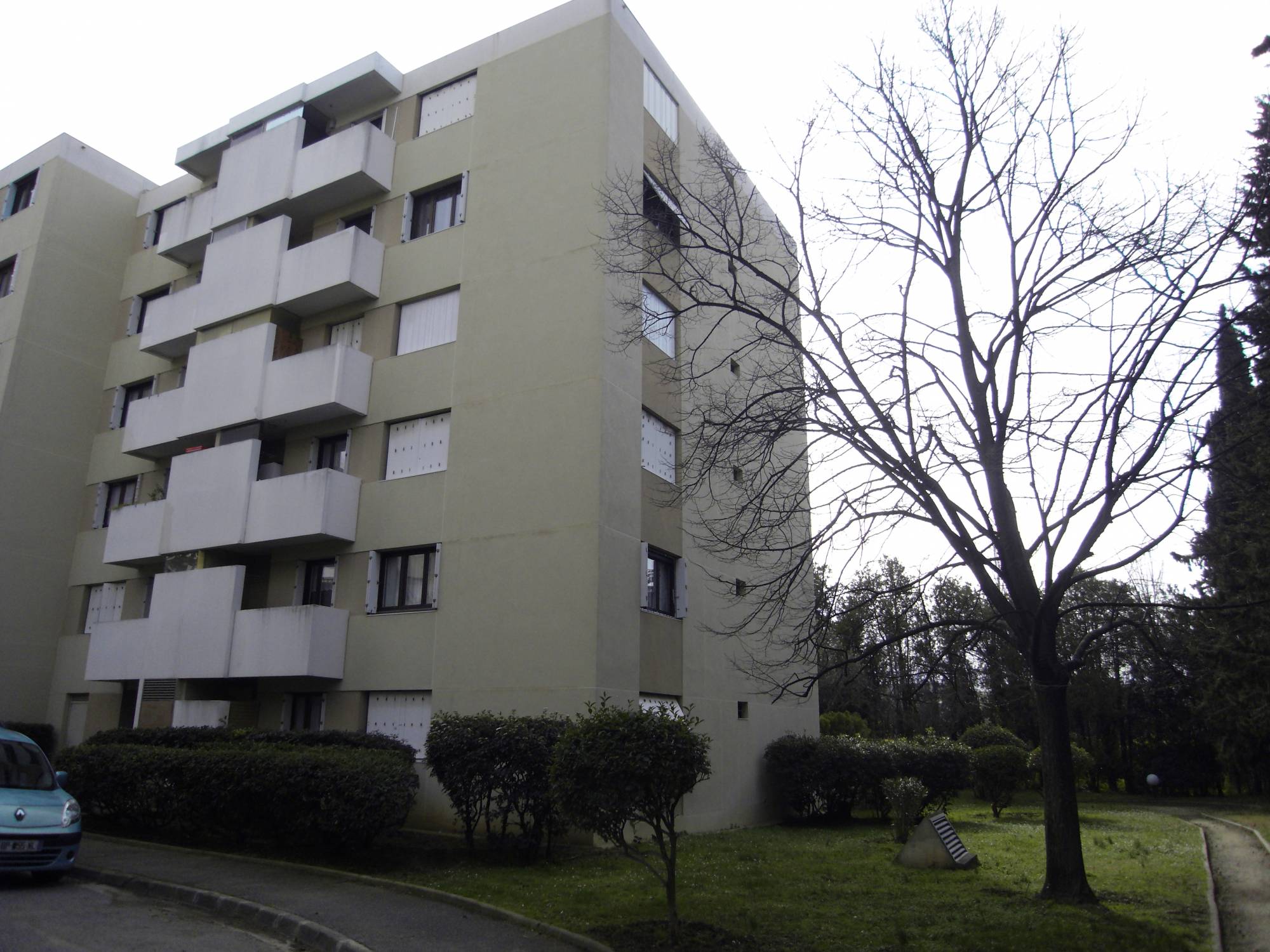 à la vente appartement 67 m² 13012 Marseille - appartement avec terrasse au calme absolu - 13012 Marseille