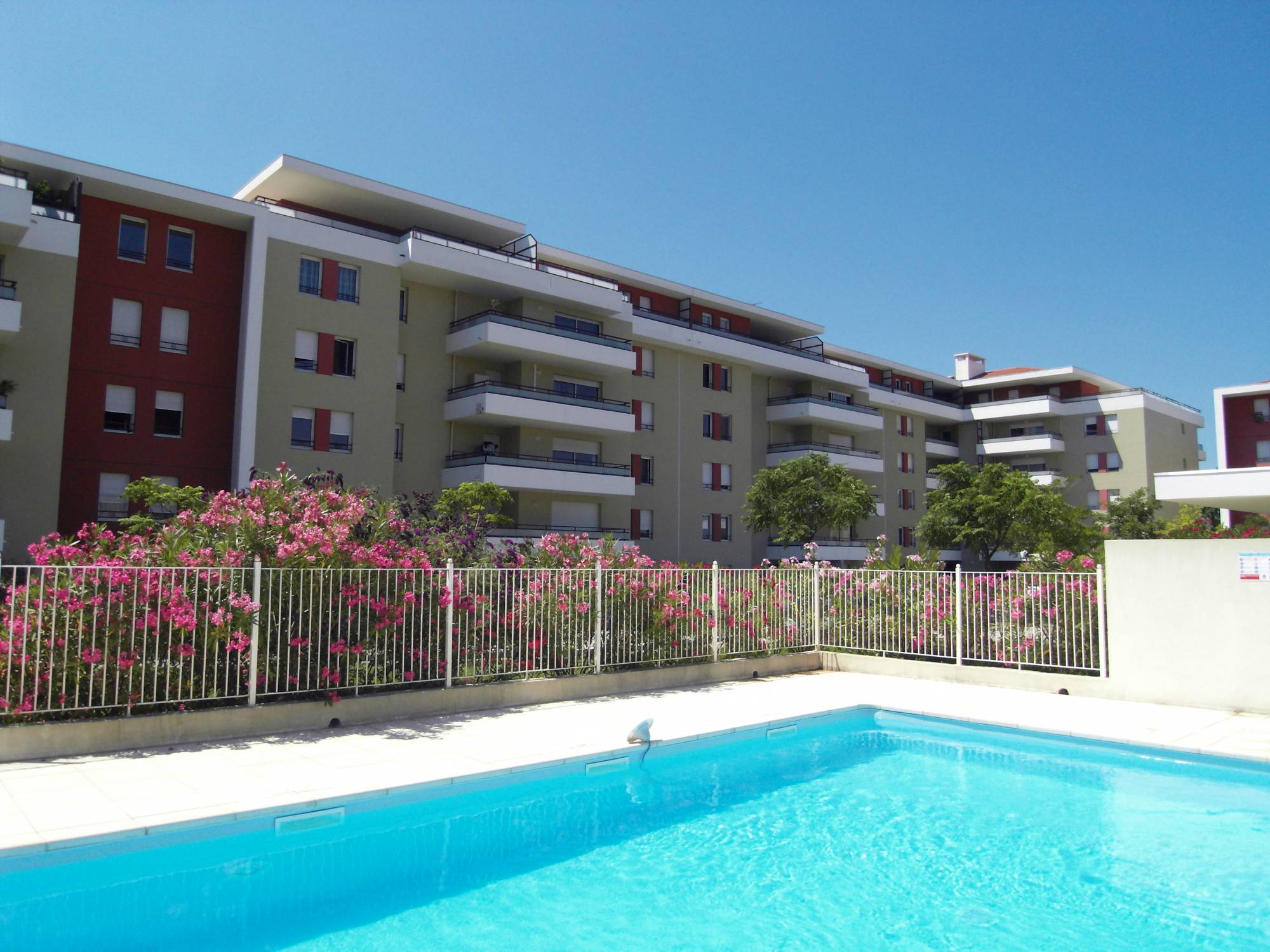 recherche appartement type 2 à vendre secteur montolivet