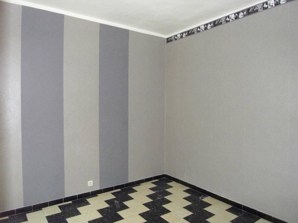 A vendre  Saint Antoine 13015 Marseille Appartement t3  de 46 m² en rdc d'une maison de ville