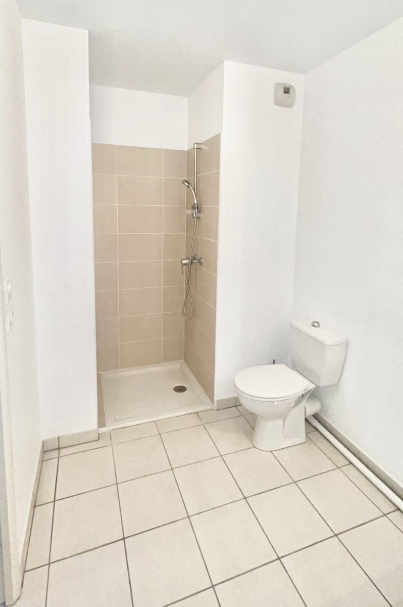 À vendre – Studio en résidence récente, spécial investisseur