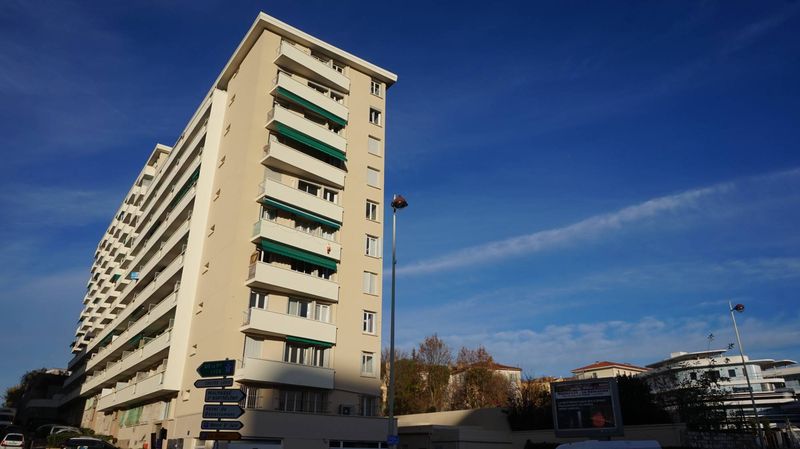 type 4 / 5 de 74 m² envirion à vendre 13013 Marseille Les chartreux