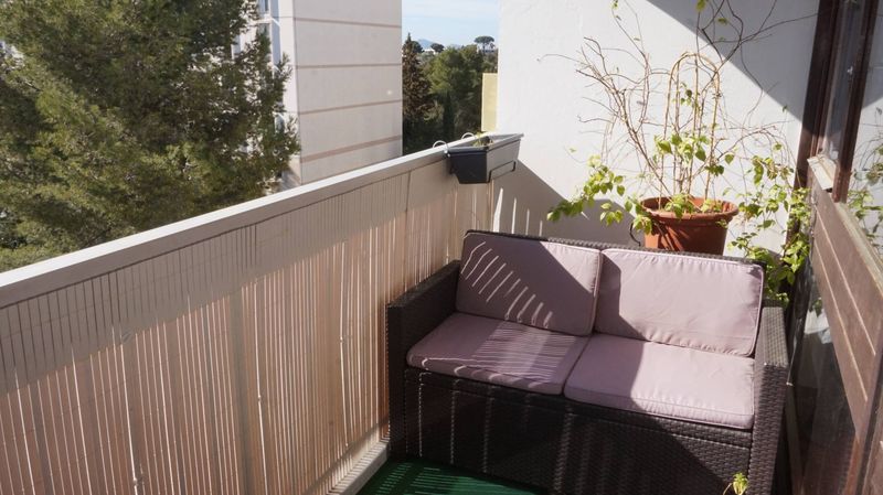 à la vente 13013 Marseille Appartement 5 pièces de 95 m² avec bel espace de vie cuisine équipée terrasse