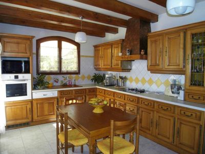 A vendre villa t5 de plain-pied avec piscine et garage Marseille 13013, I.U.T St Jérôme